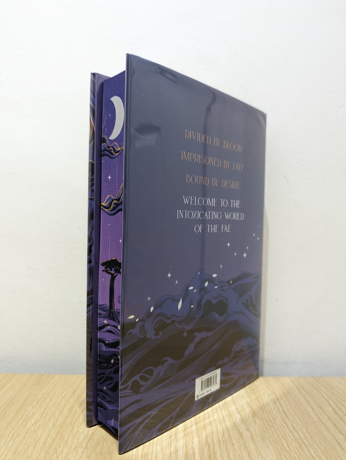 Faebound by Saara El - Arifi (Signed Numbered First Edition with sprayed edges) - Fialta Books