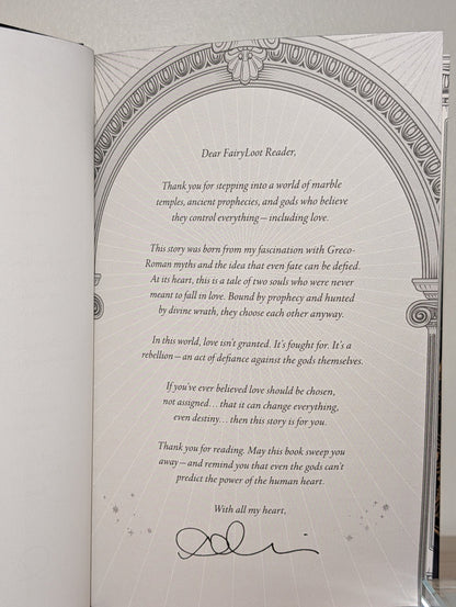 Fallen City by Adrienne Young (Special Edition with sprayed edges) - Fialta Books