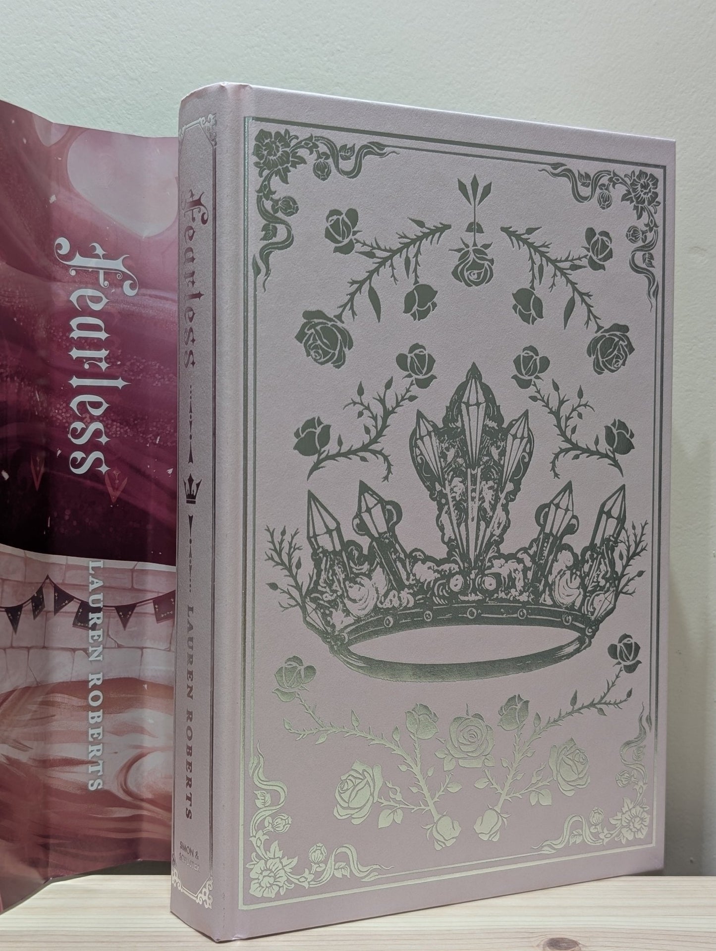 Fearless by Lauren Roberts (Signed First Edition with sprayed edges) - Fialta Books