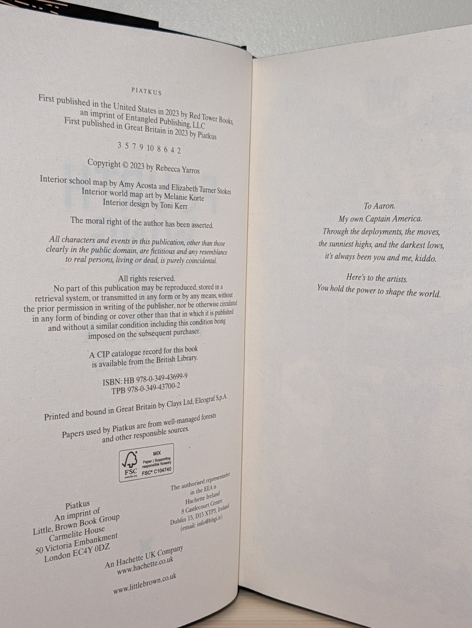 Fourth Wing by Rebecca Yarros (Sprayed Edges Edition) - Fialta Books