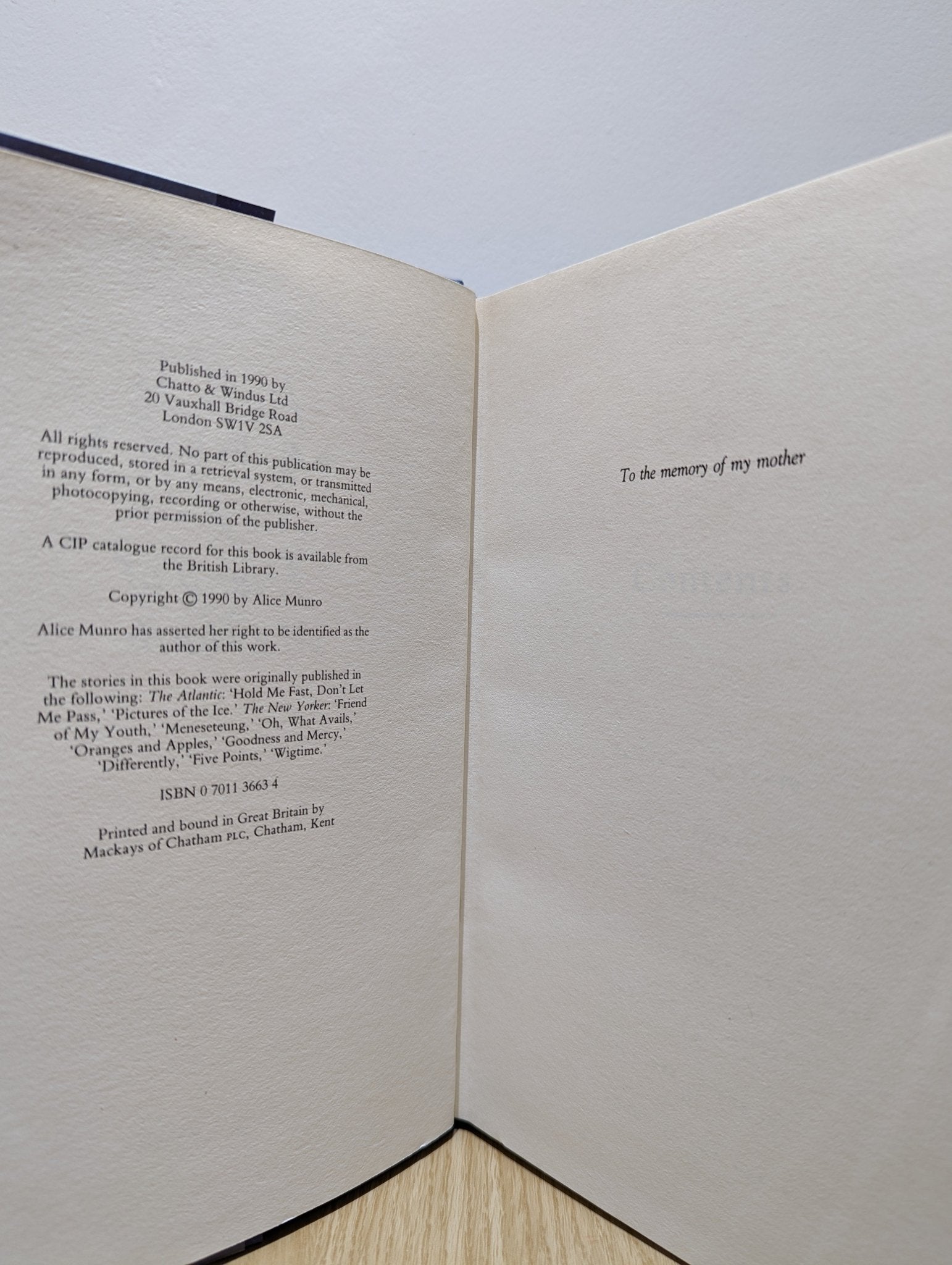 Friend of My Youth by Alice Munro - Fialta Books