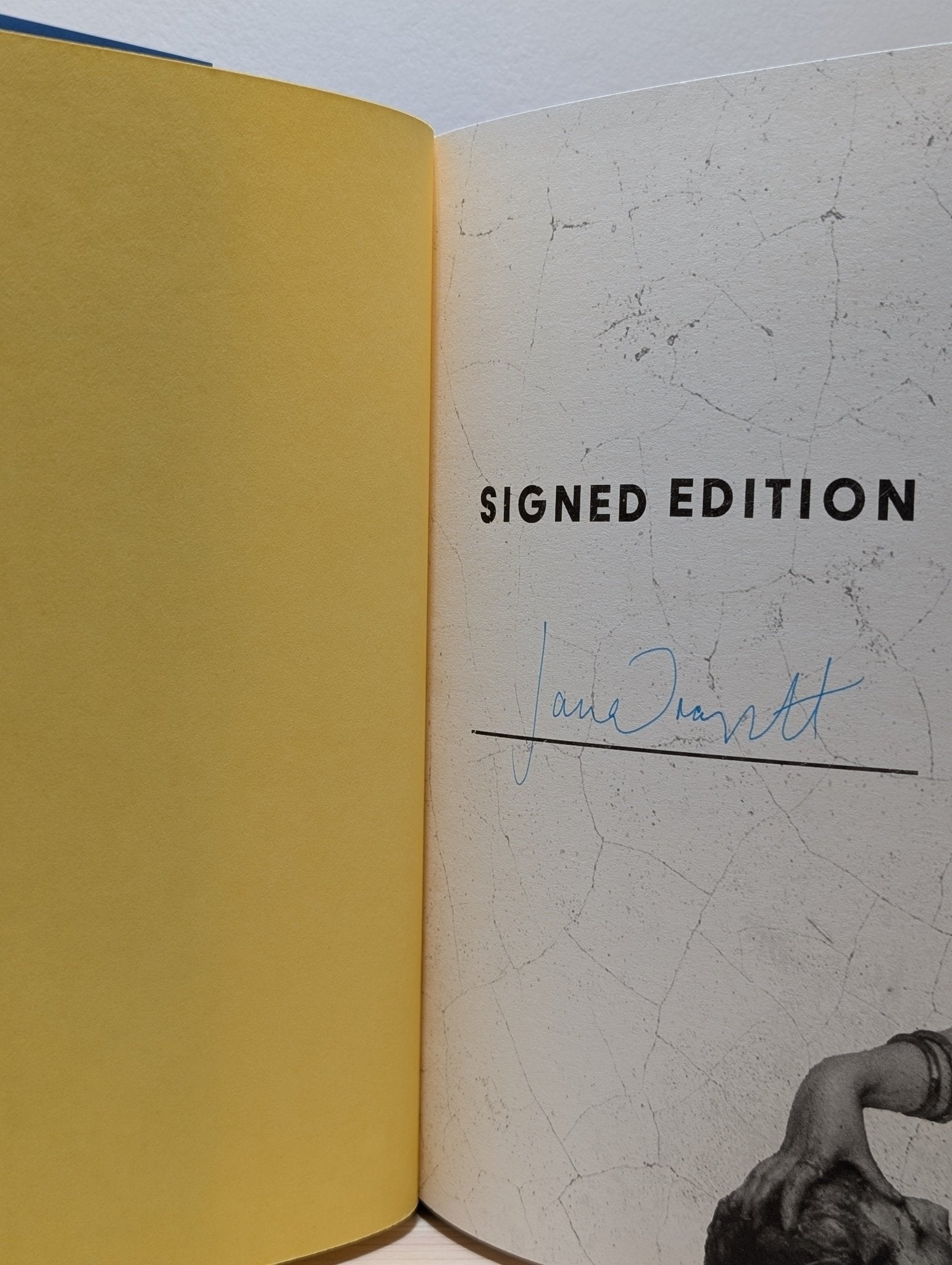 Fulvia: The Woman Who Broke All the Rules in Ancient Rome by Jane Draycott (Signed First Edition) - Fialta Books