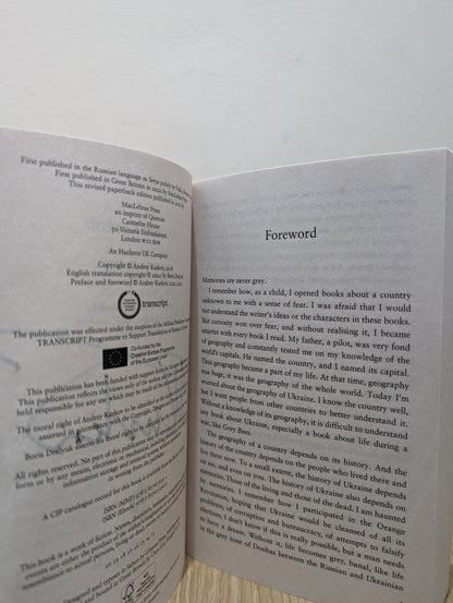 Grey Bees by Andrey Kurkov (Signed) - Fialta Books