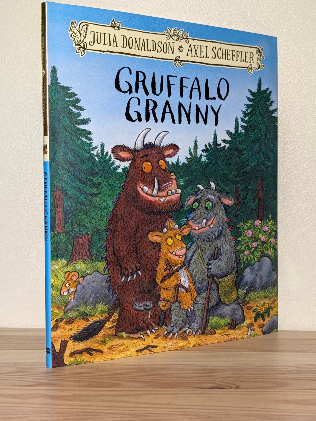 Gruffalo Granny by Julia Donaldson (Double Signed First Edition) - Fialta Books