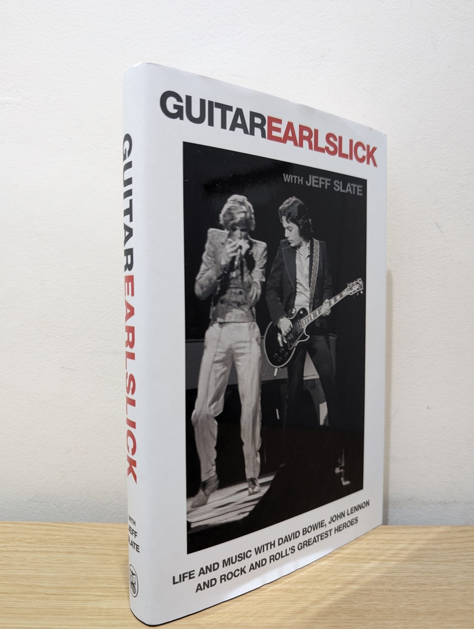Guitar by Earl Slick - Fialta Books