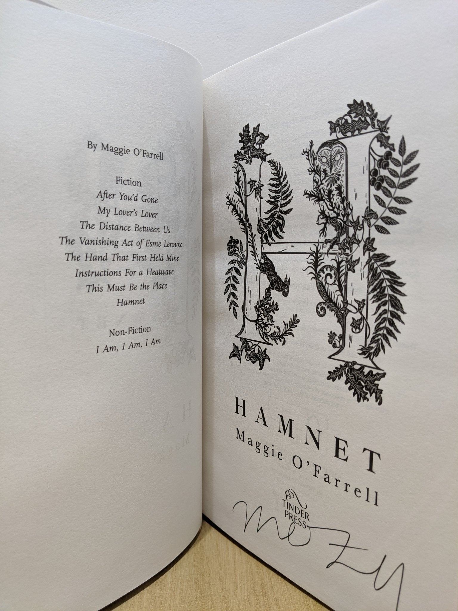 Hamnet by Maggie O'Farrell (Signed First Edition) - Fialta Books