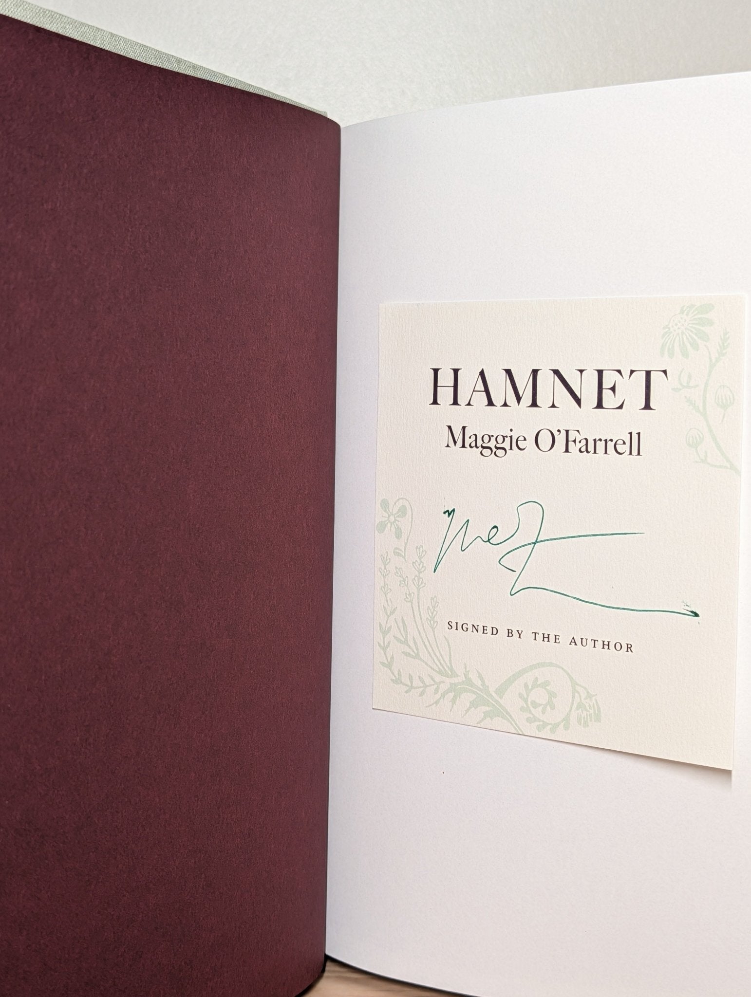 Hamnet by Maggie O'Farrell (Signed Folio Slipcase Edition) - Fialta Books