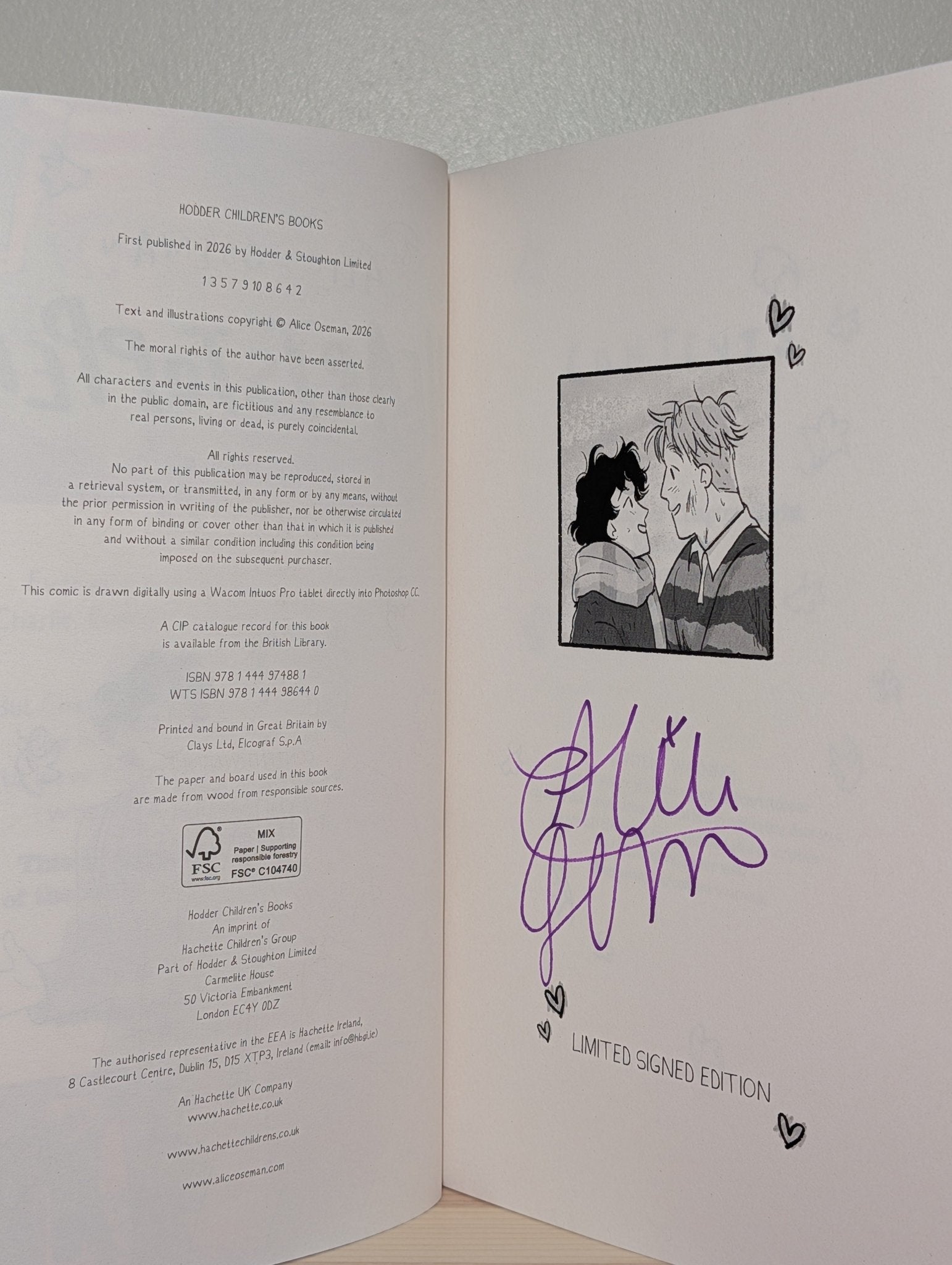 Heartstopper Volume 6 by Alice Oseman (Signed) - Fialta Books