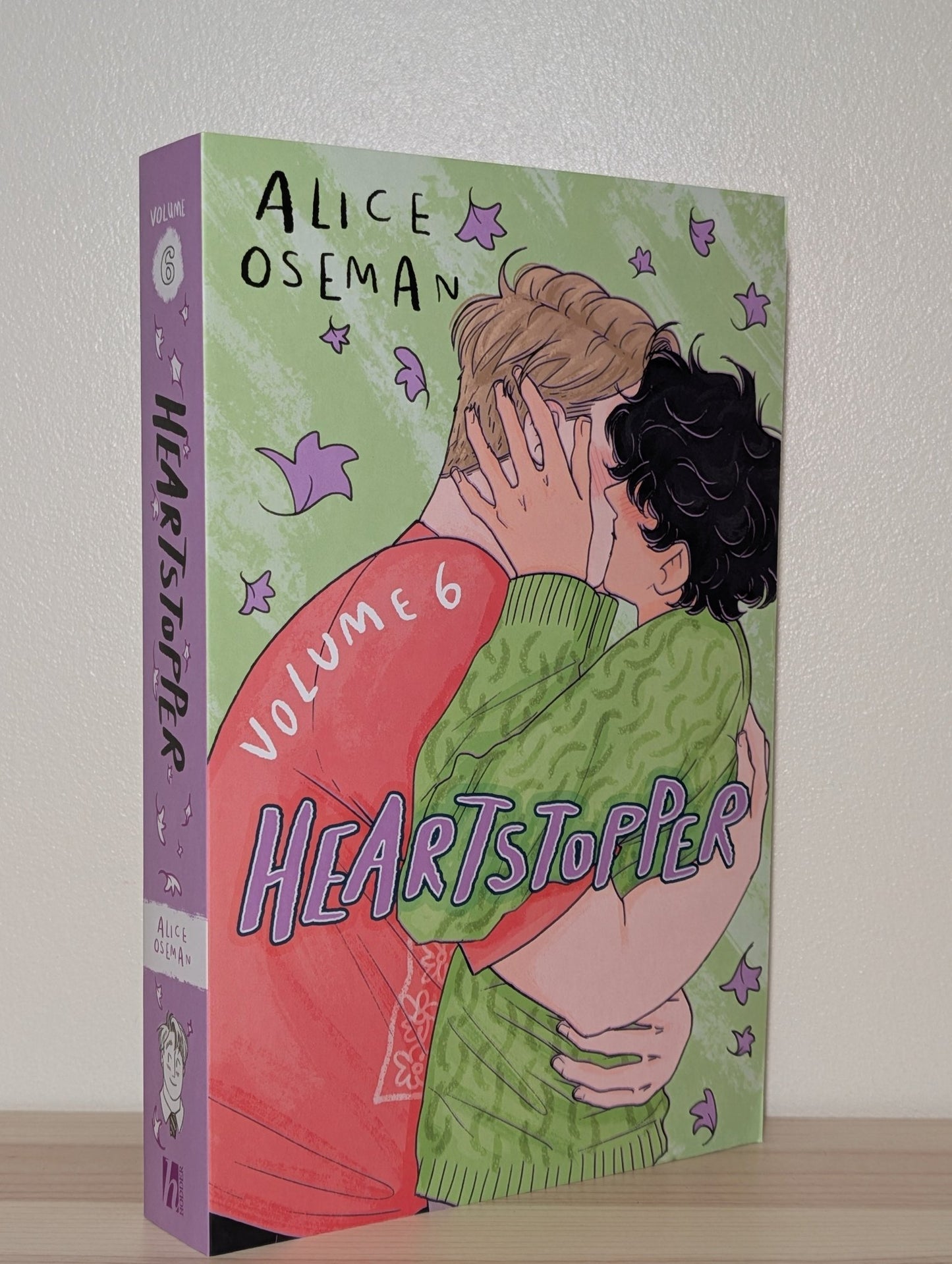 Heartstopper Volume 6 by Alice Oseman (Signed) - Fialta Books