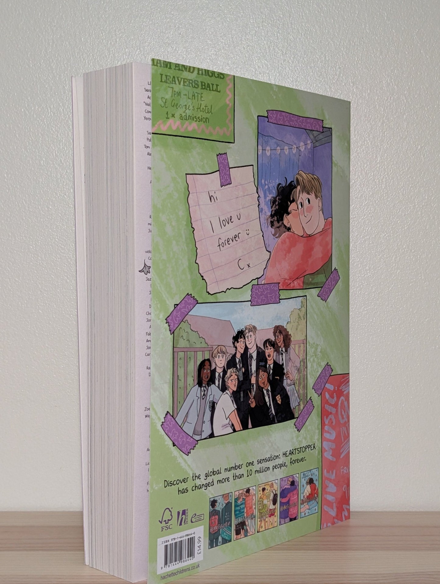 Heartstopper Volume 6 by Alice Oseman (Signed First Edition) - Fialta Books