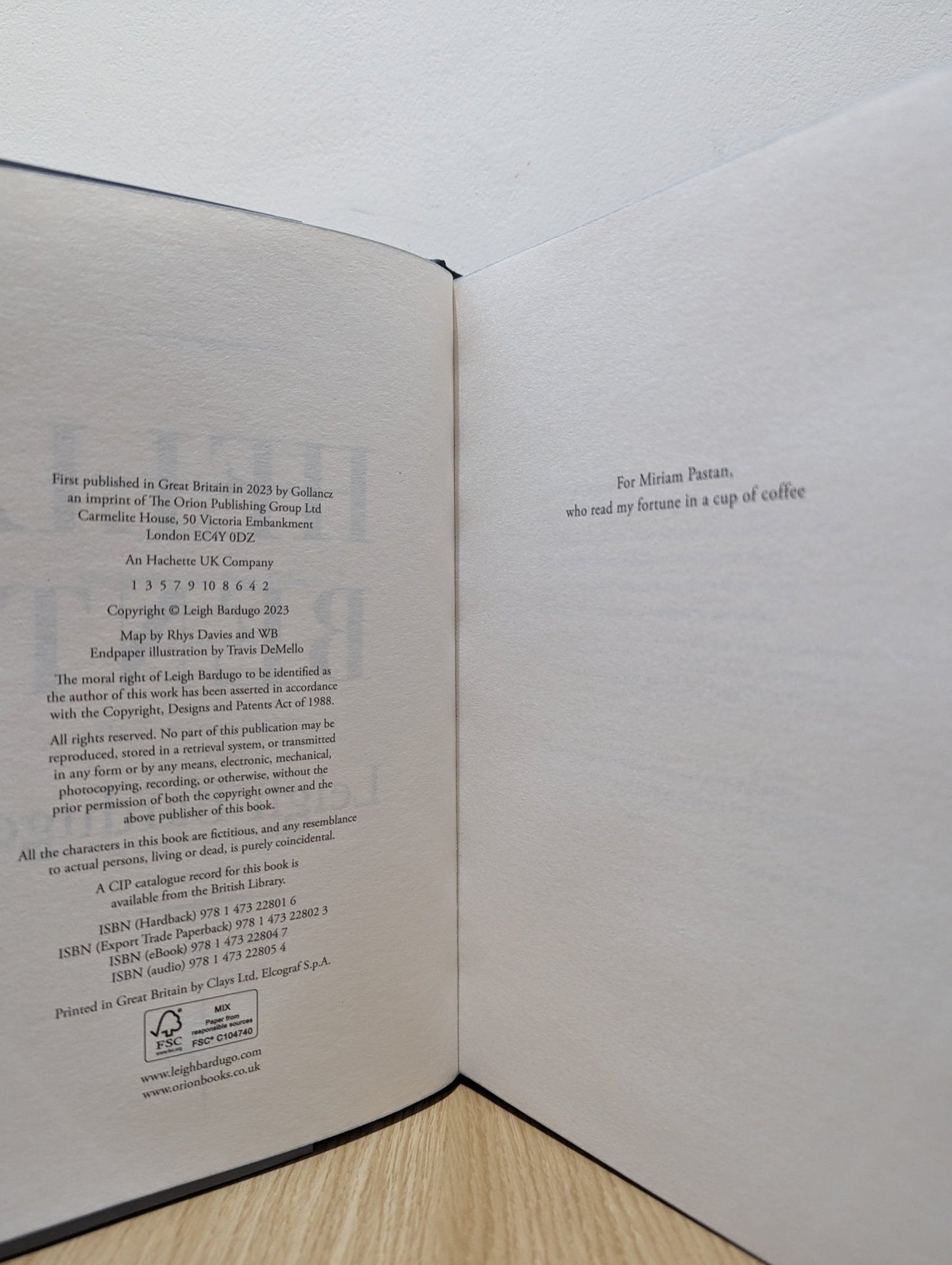 Hell Bent by Leigh Bardugo (First Edition with sprayed edges) - Fialta Books