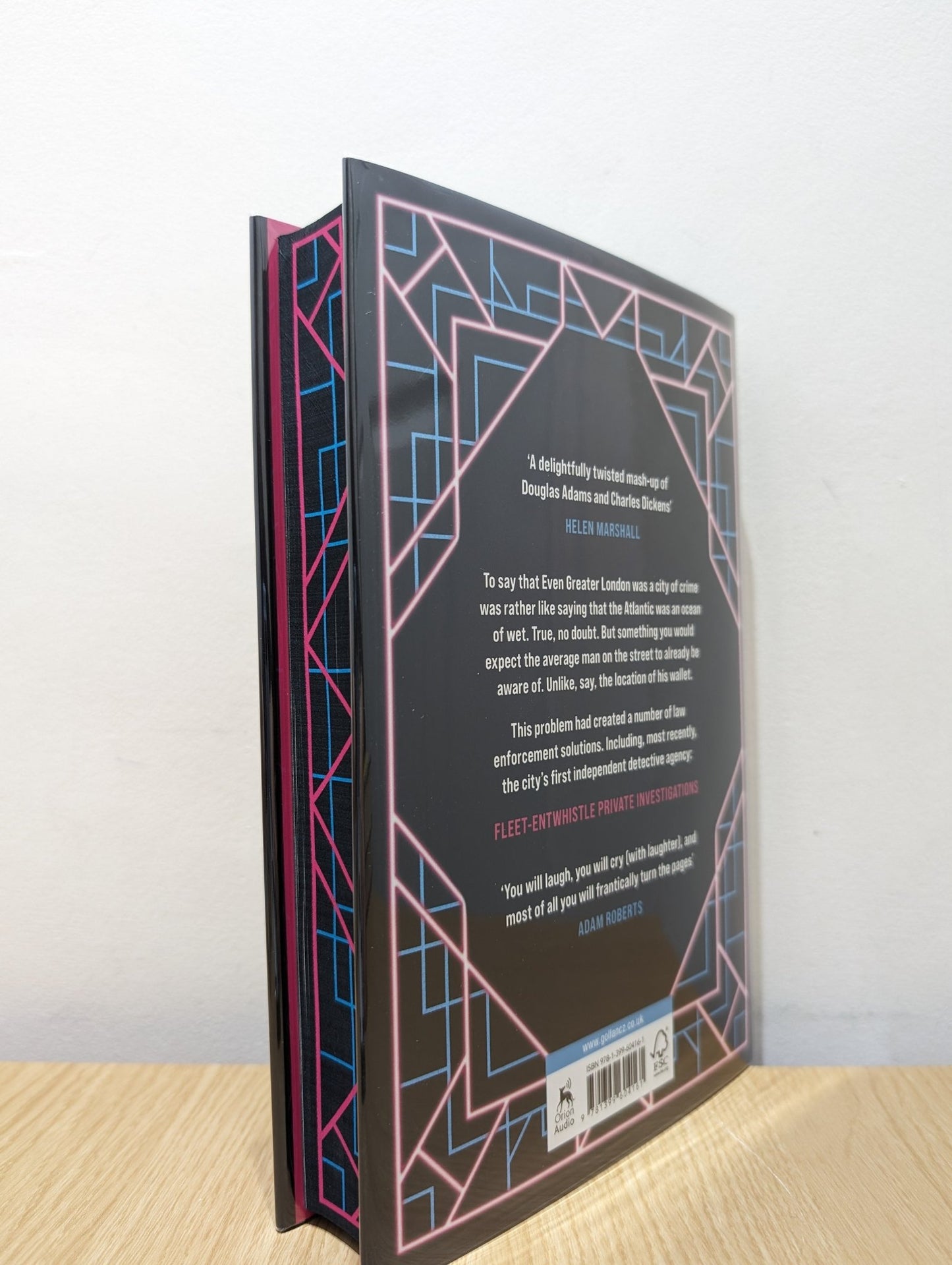 High Vaultage by Chris Sugden Jen Sugden (Signed First Edition with sprayed edges) - Fialta Books