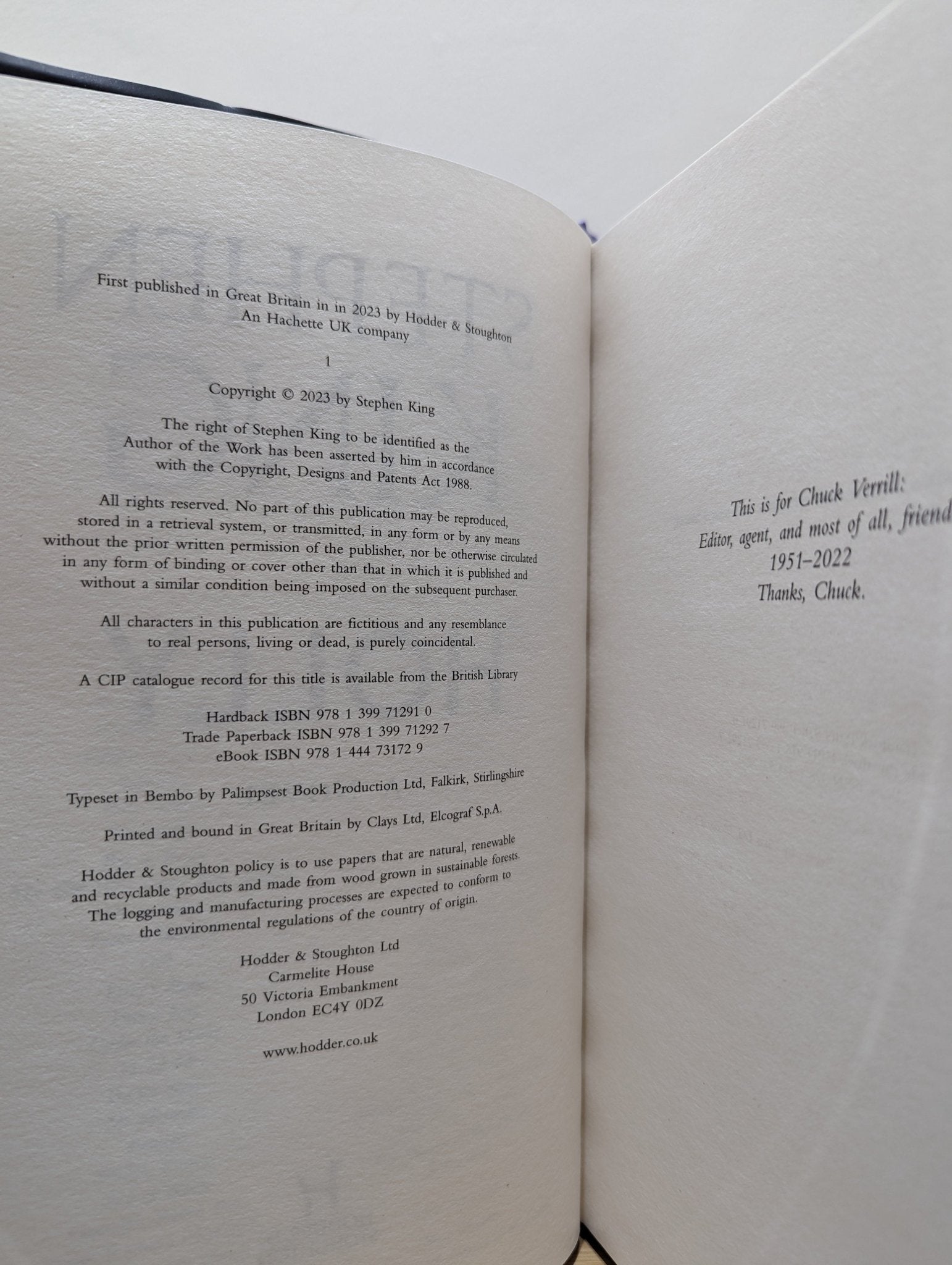 Holly by Stephen King (Collector's Edition) - Fialta Books