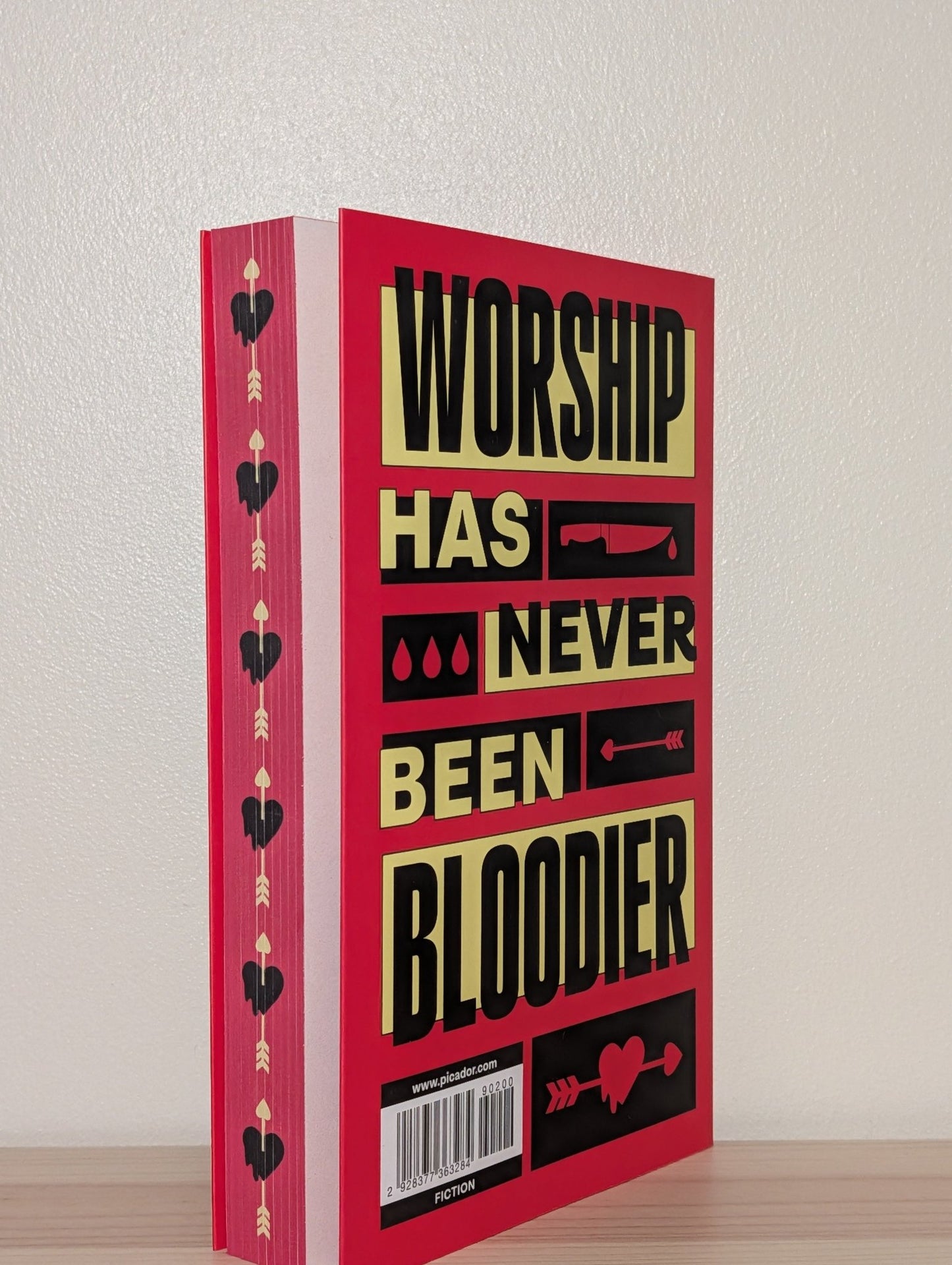 Holy Boy by Lee Heejoo (First Edition with sprayed edges) - Fialta Books