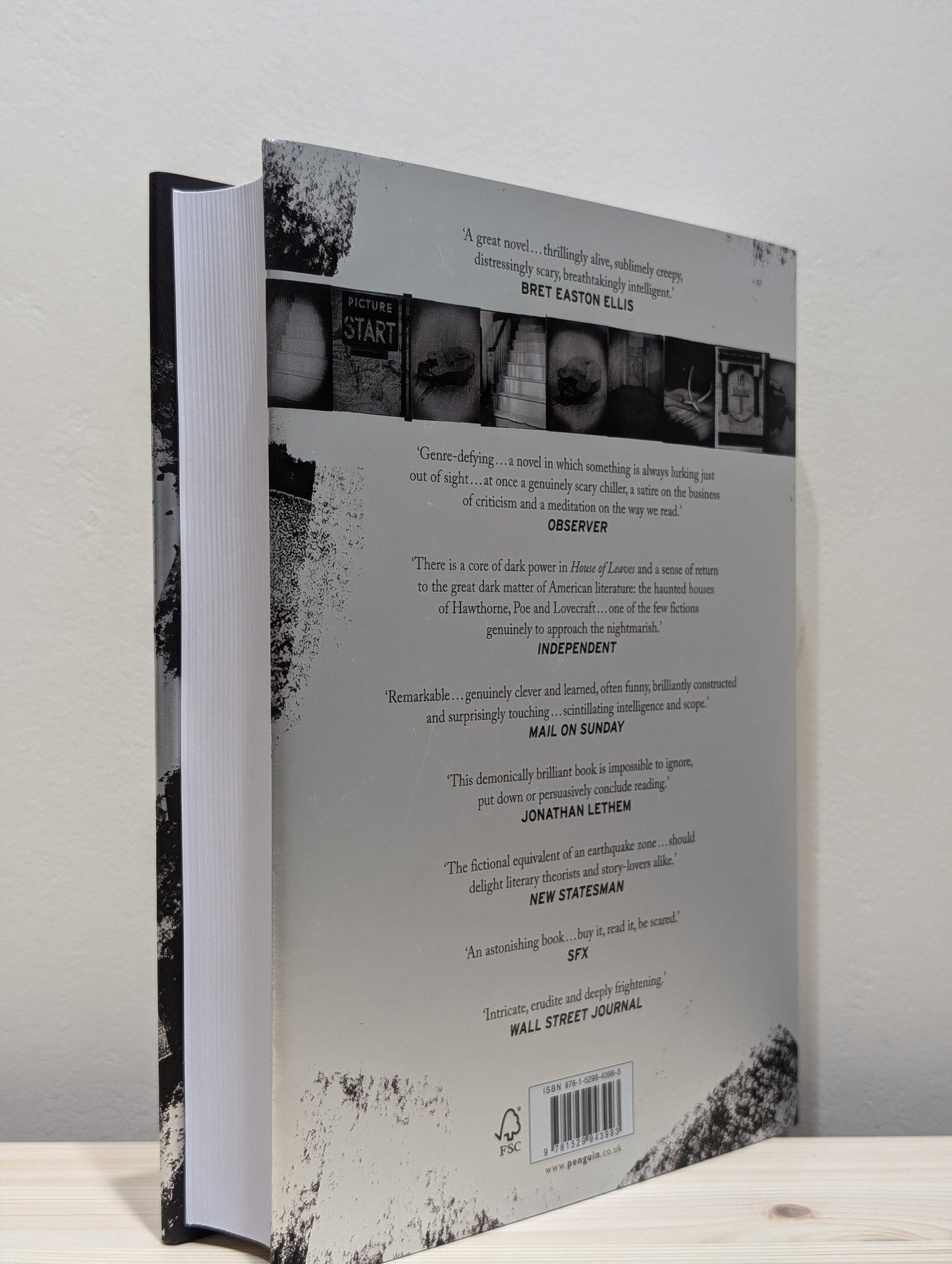 House Of Leaves by Mark Z Danielewski (First UK Hardback Deluxe Edition) - Fialta Books