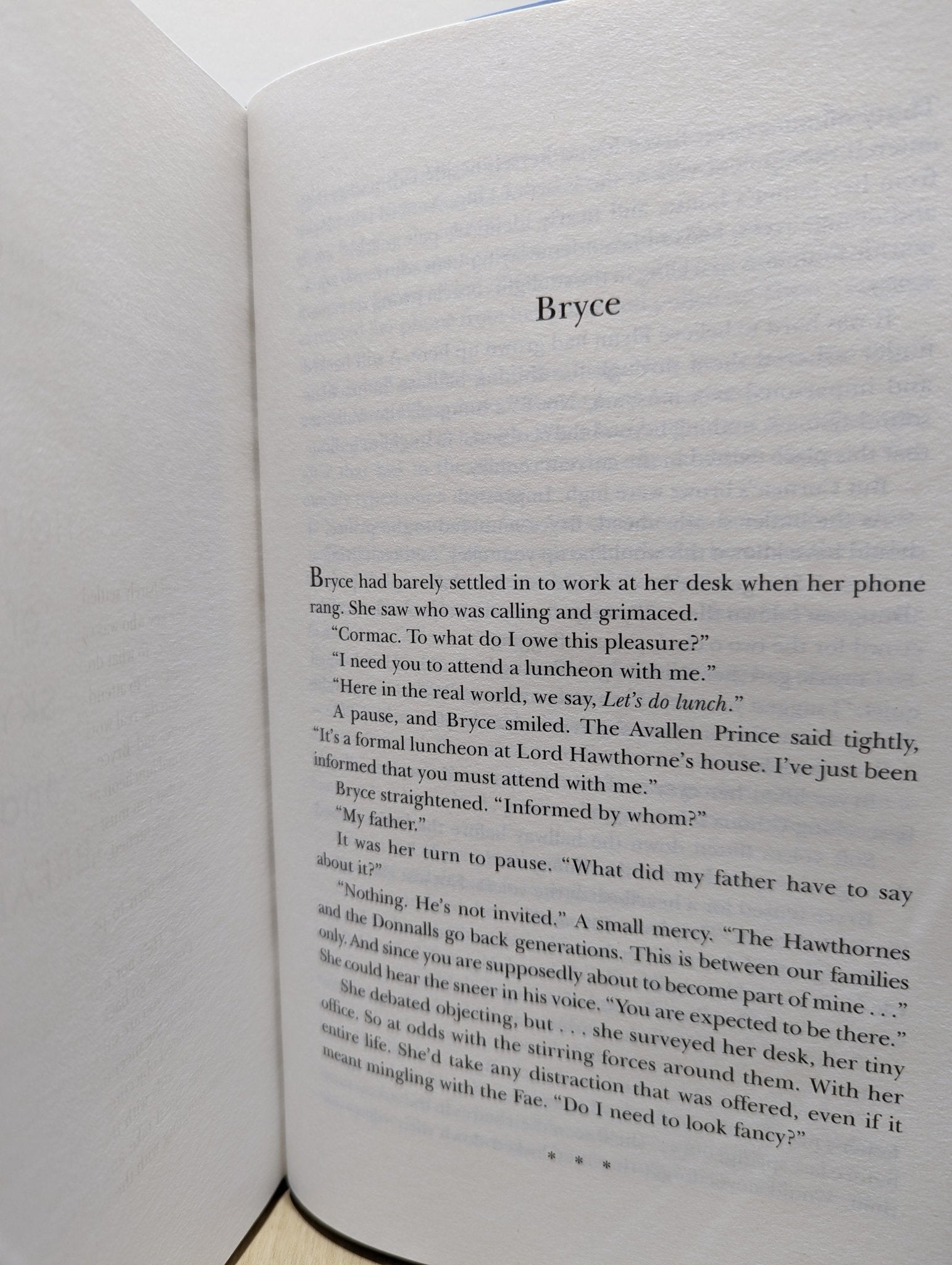 House of Sky and Breath by Sarah J. Maas (First Edition with extra chapter) - Fialta Books