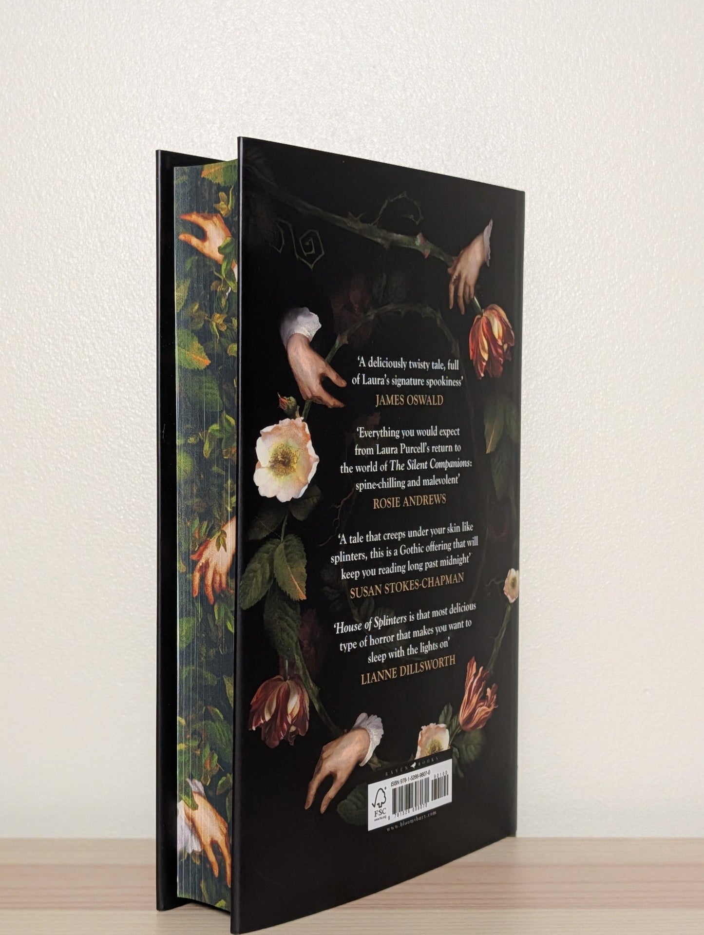 House of Splinters by Laura Purcell (Signed First Edition with sprayed edges) - Fialta Books