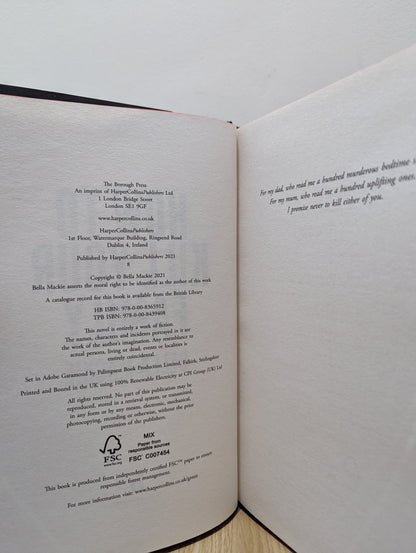 How to Kill Your Family by Bella Mackie (Special Edition with sprayed edges) - Fialta Books