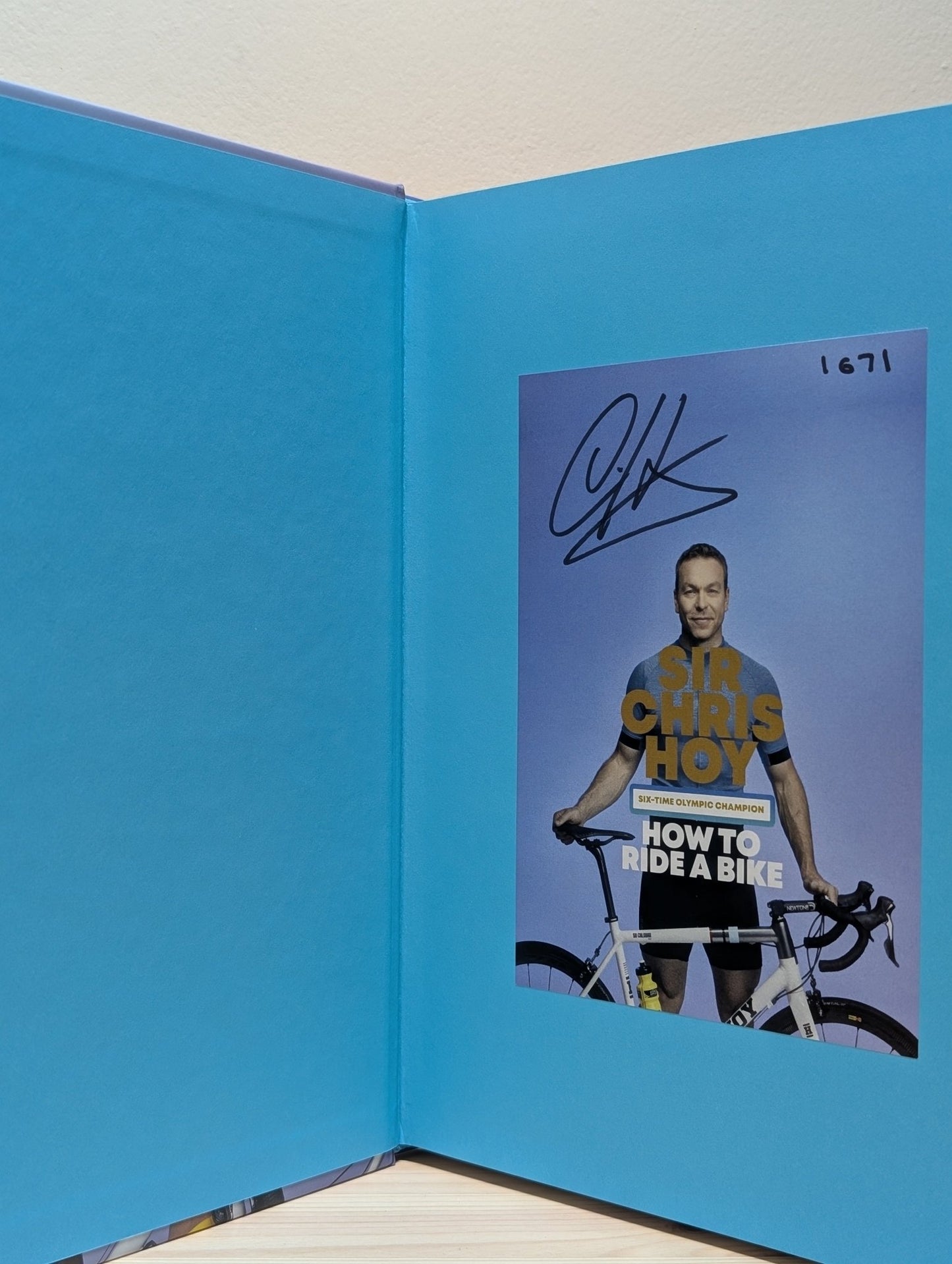 How to Ride a Bike by Sir Chris Hoy (Signed First Edition) - Fialta Books
