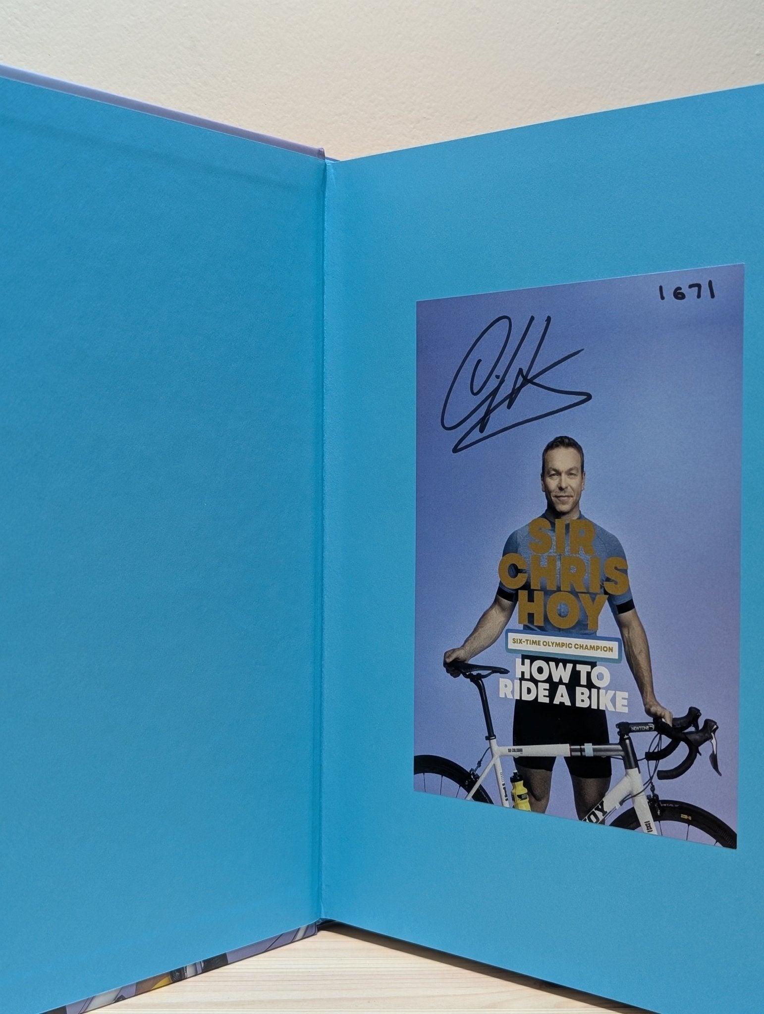 How to Ride a Bike by Sir Chris Hoy (Signed First Edition) - Fialta Books