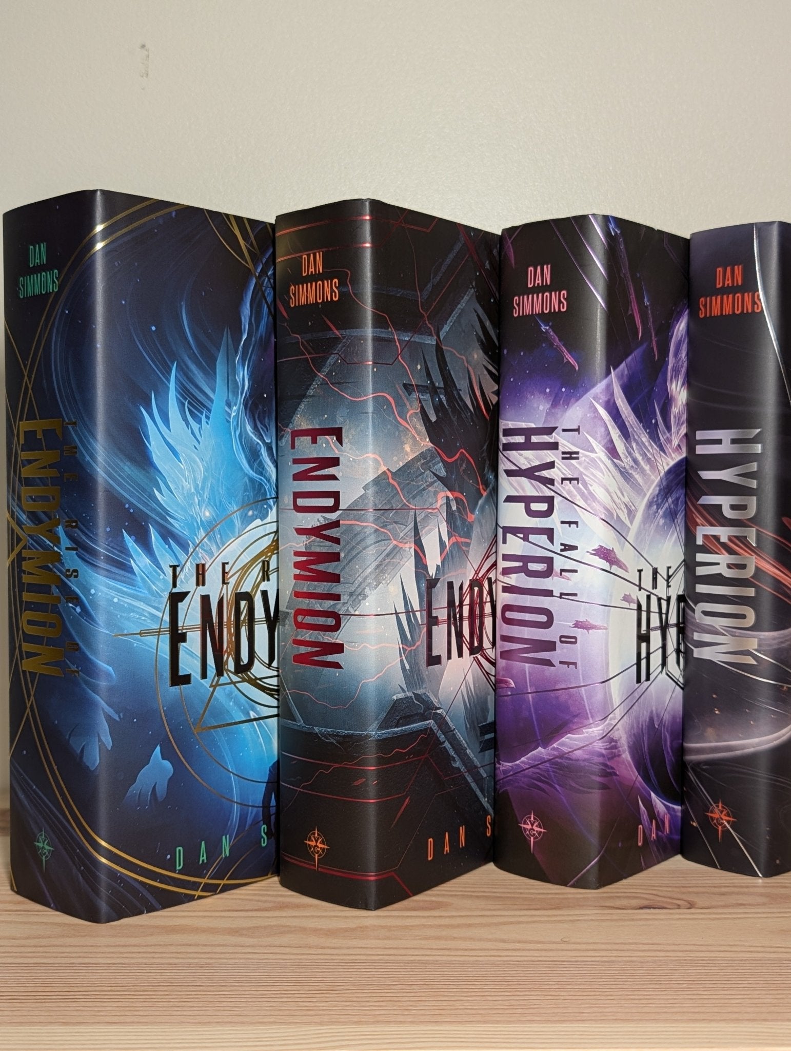 Hyperion Cantos 1 - 4: Hyperion; Fall of Hyperion; Endymion; Rise of Endymion by Dan Simmons (Special Edition with sprayed edges) - Fialta Books