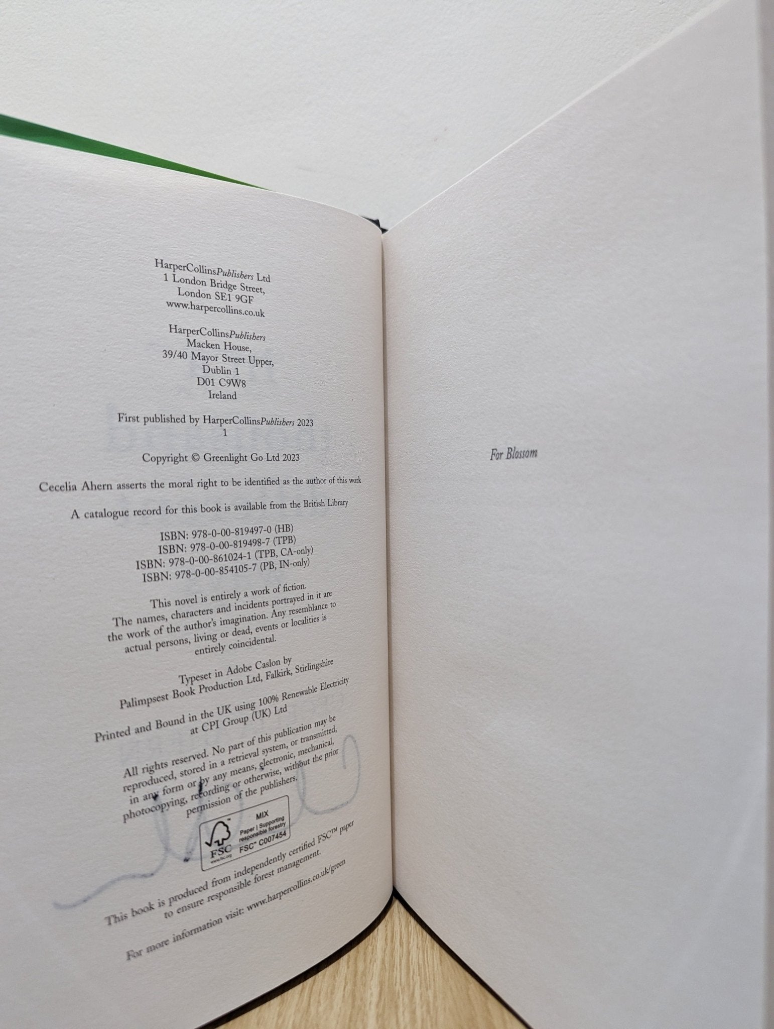 In a Thousand Different Ways by Cecelia Ahern (Signed First Edition) - Fialta Books