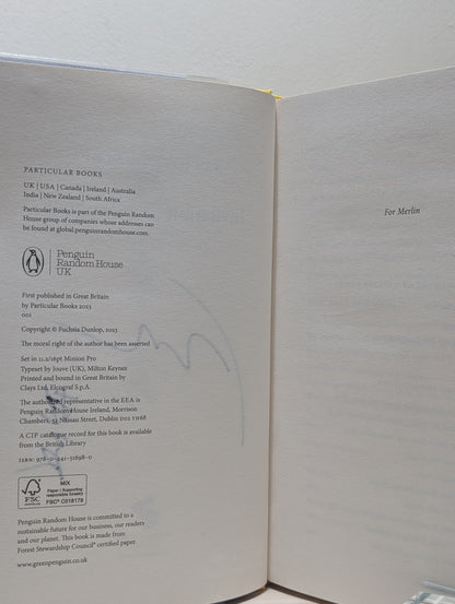 Invitation to a Banquet: The Story of Chinese Food by Fuchsia Dunlop (Signed First Edition) - Fialta Books