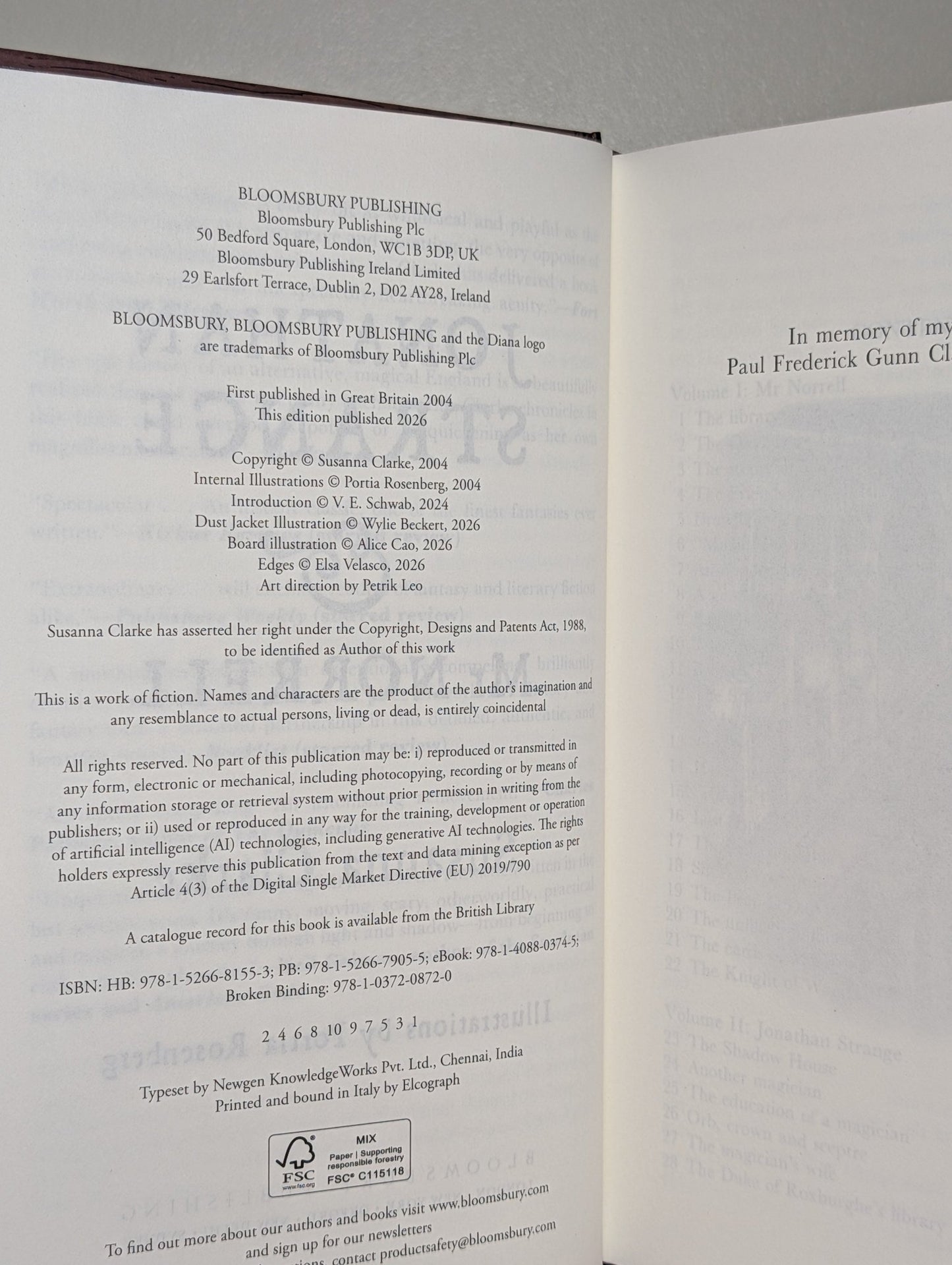 Jonathan Strange & Mr Norrell by Susanna Clarke (Special Edition with sprayed edges) - Fialta Books