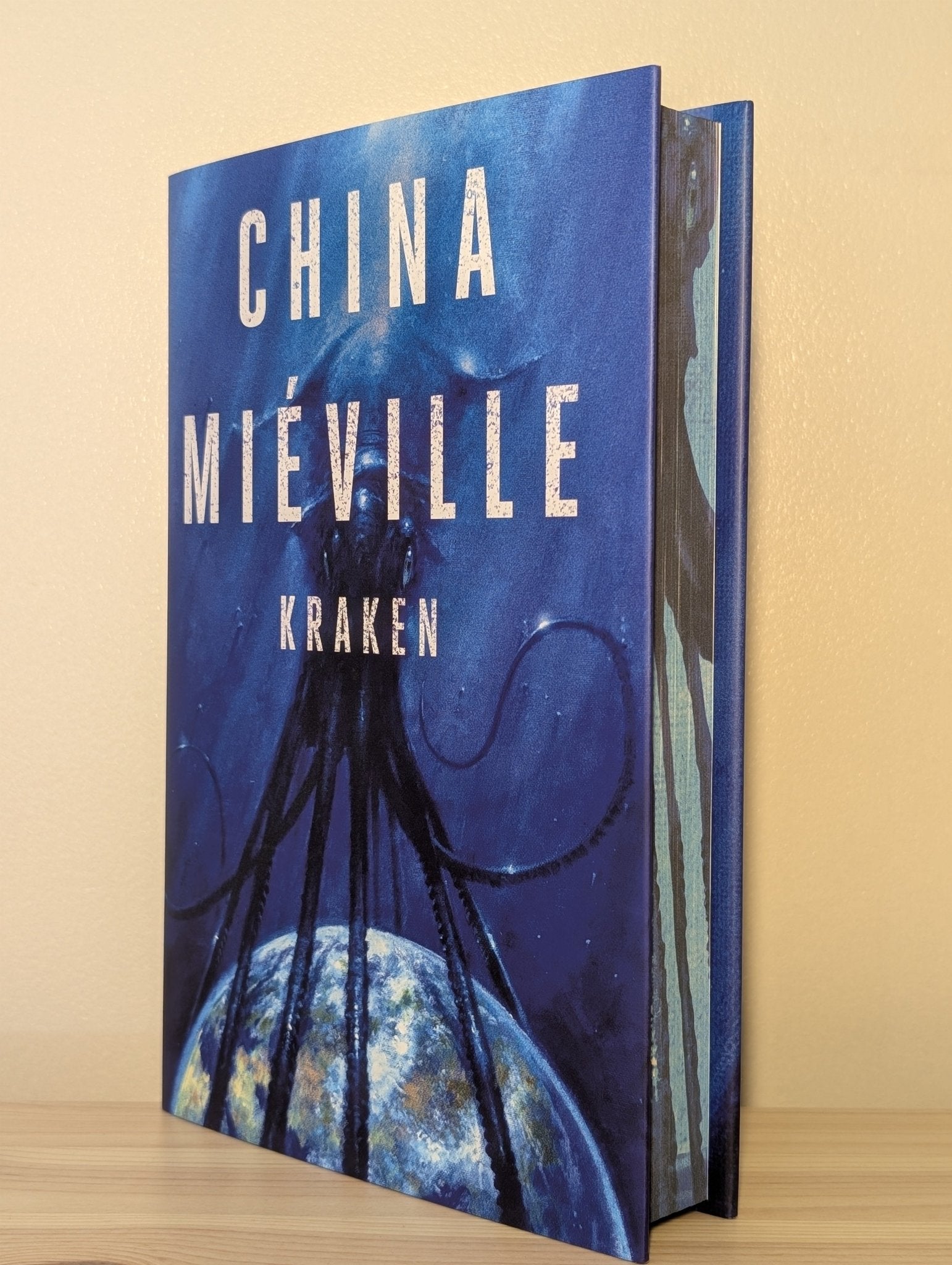 Kraken by China Mieville (Signed Special Edition with sprayed edges) - Fialta Books