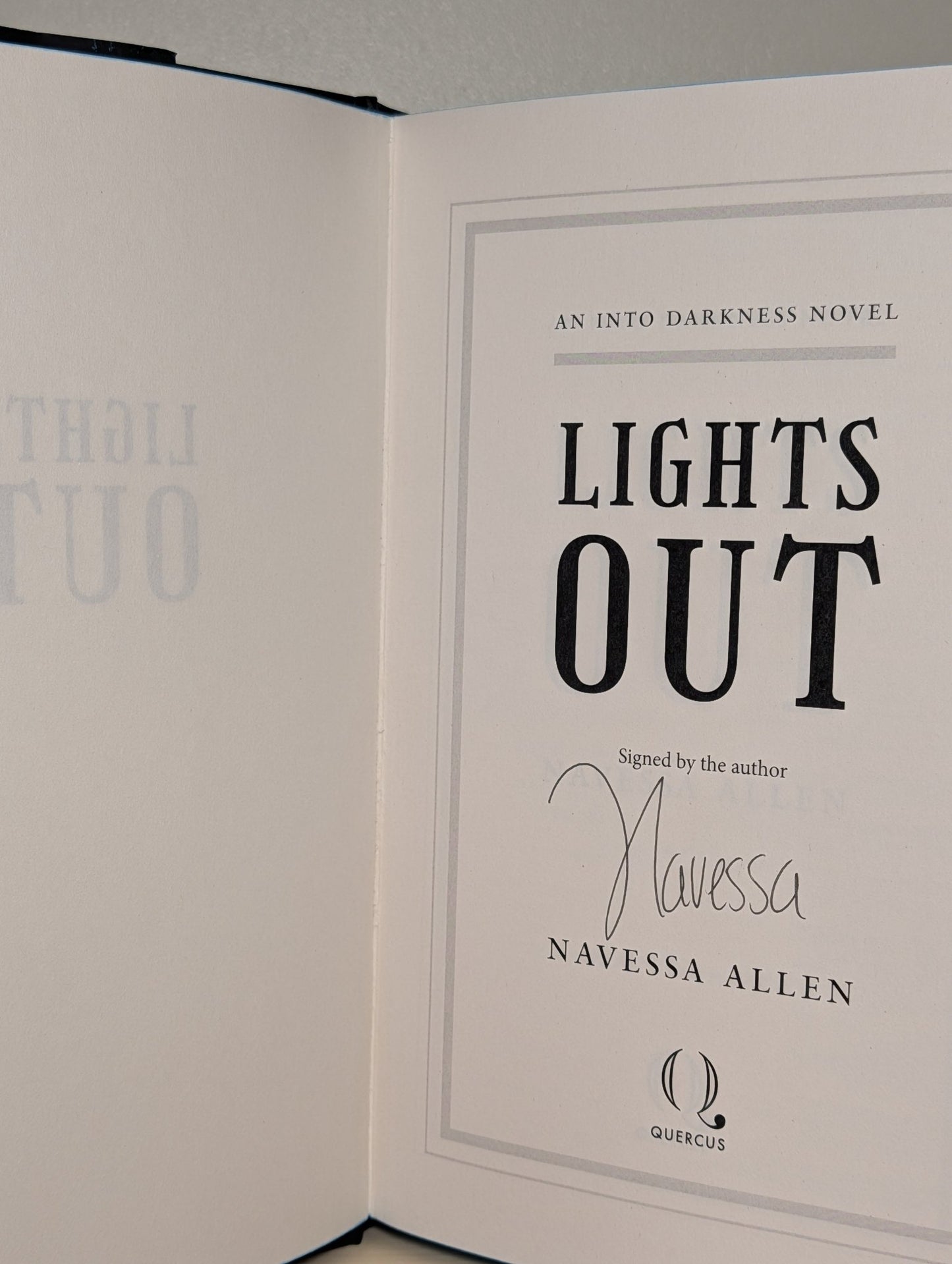 Lights Out by Navessa Allen (Signed Special Edition with sprayed edges) - Fialta Books