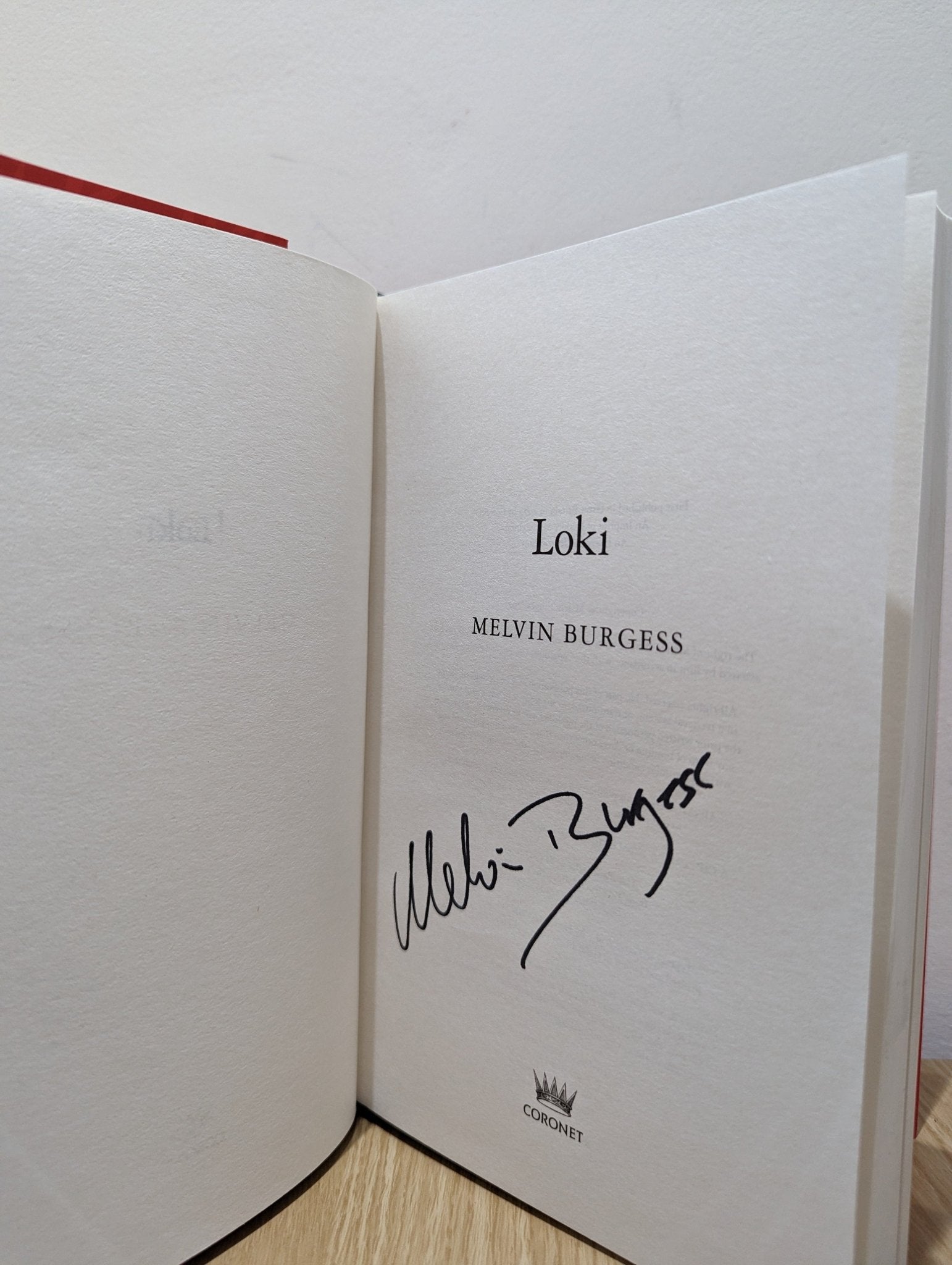 Loki by Melvin Burgess (Signed First Edition) - Fialta Books