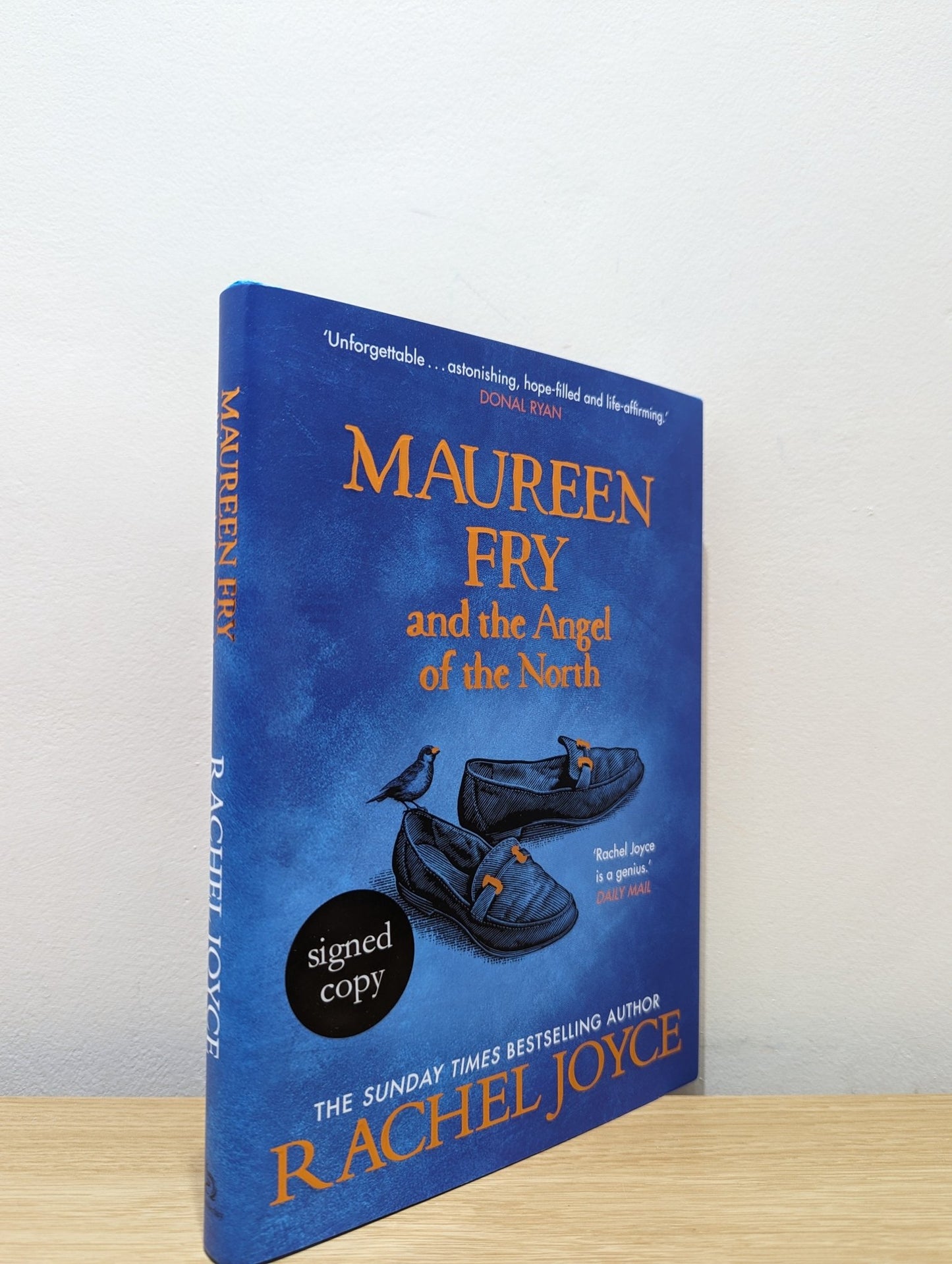 Maureen Fry and the Angel of the North by Rachel Joyce (Signed First Edition) - Fialta Books