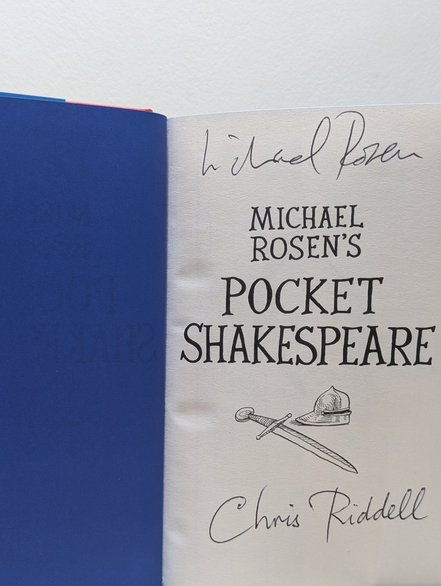 Michael Rosen's Pocket Shakespeare by Michael Rosen (Signed First Edition) - Fialta Books