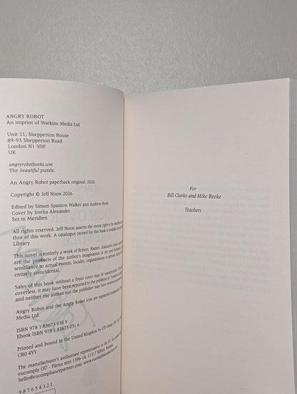 Moon Over Brendle by Jeff Noon (Signed First Edition) - Fialta Books