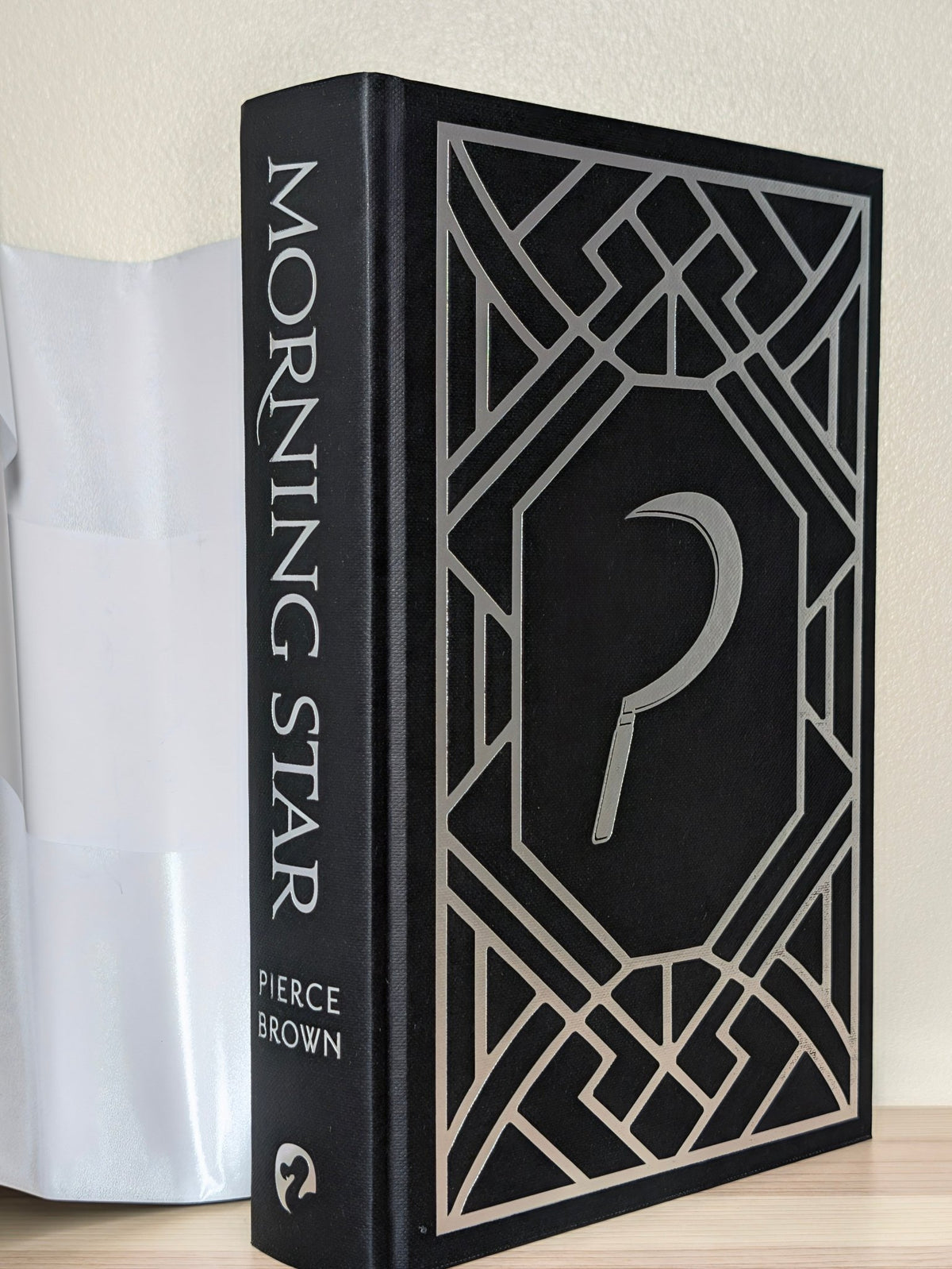 Morning Star by Pierce Brown (New Hardback Edition) - Fialta Books