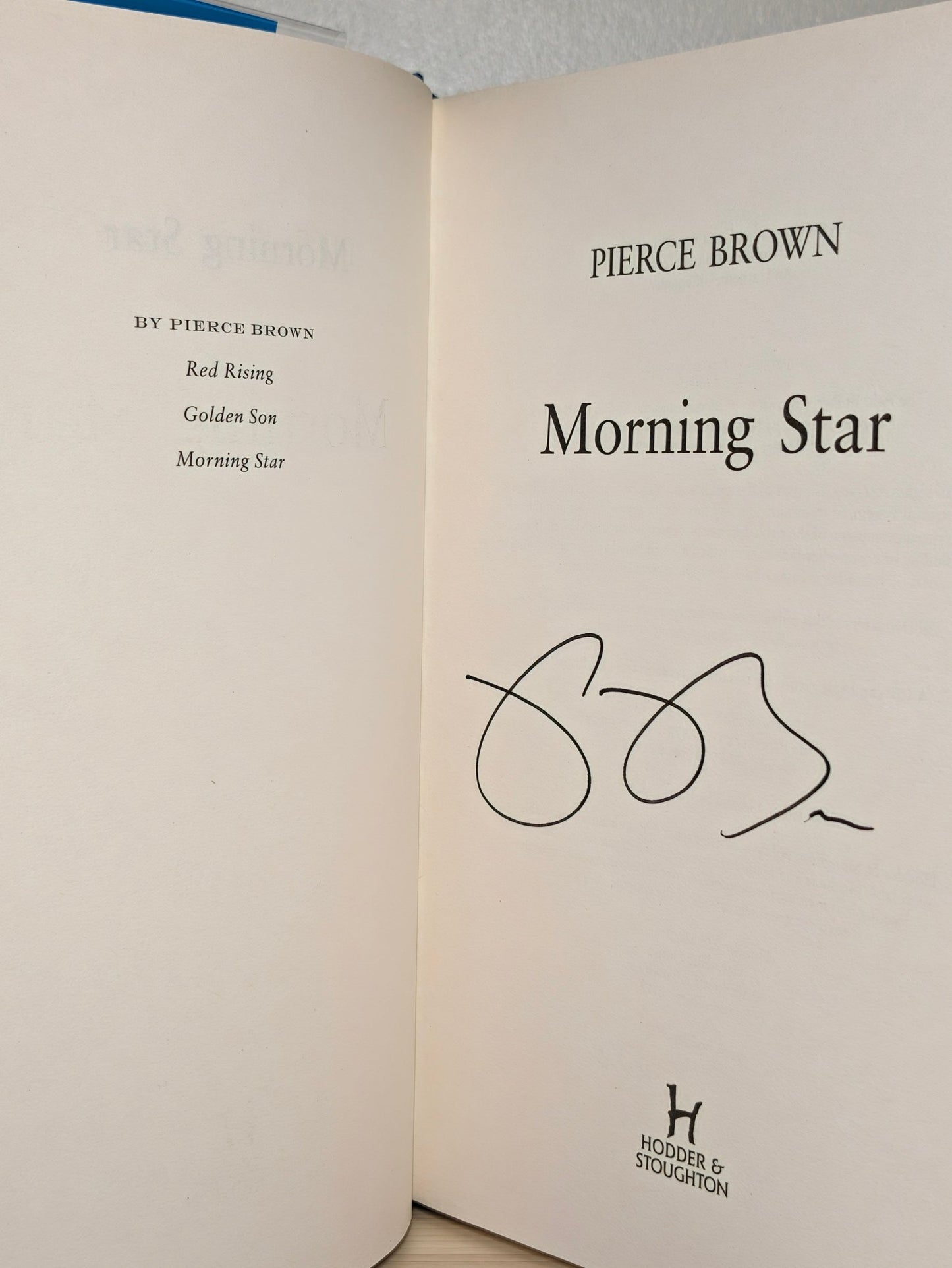 Morning Star by Pierce Brown (Signed First Edition) - Fialta Books