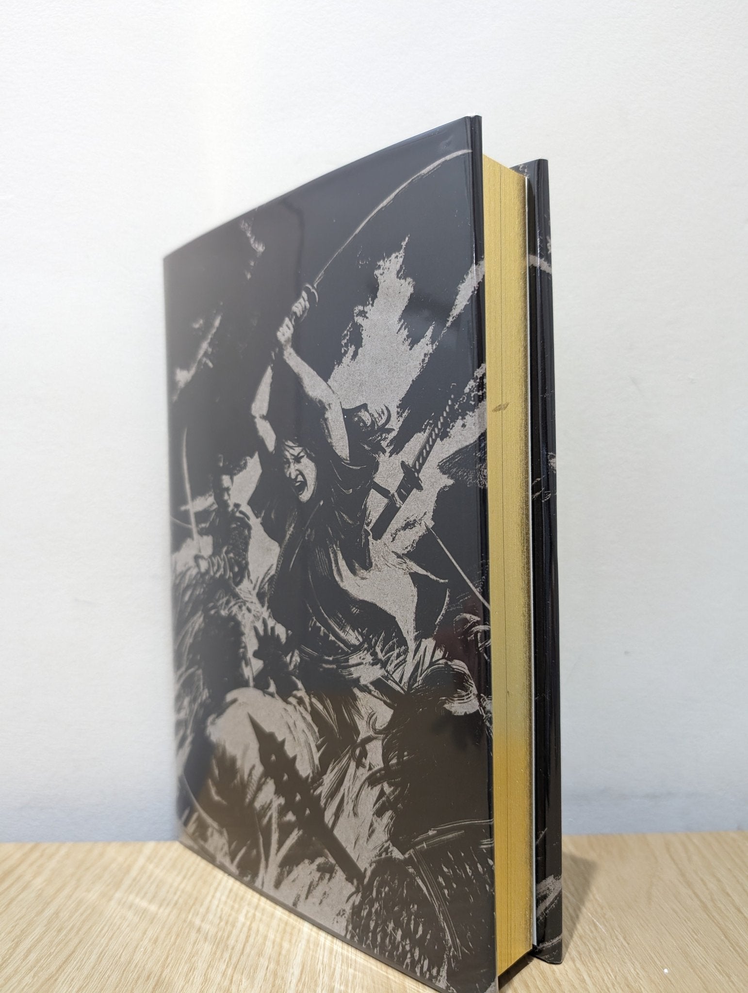 Never Die by Rob J. Hayes (Signed Numbered Edition with gold edges) - Fialta Books