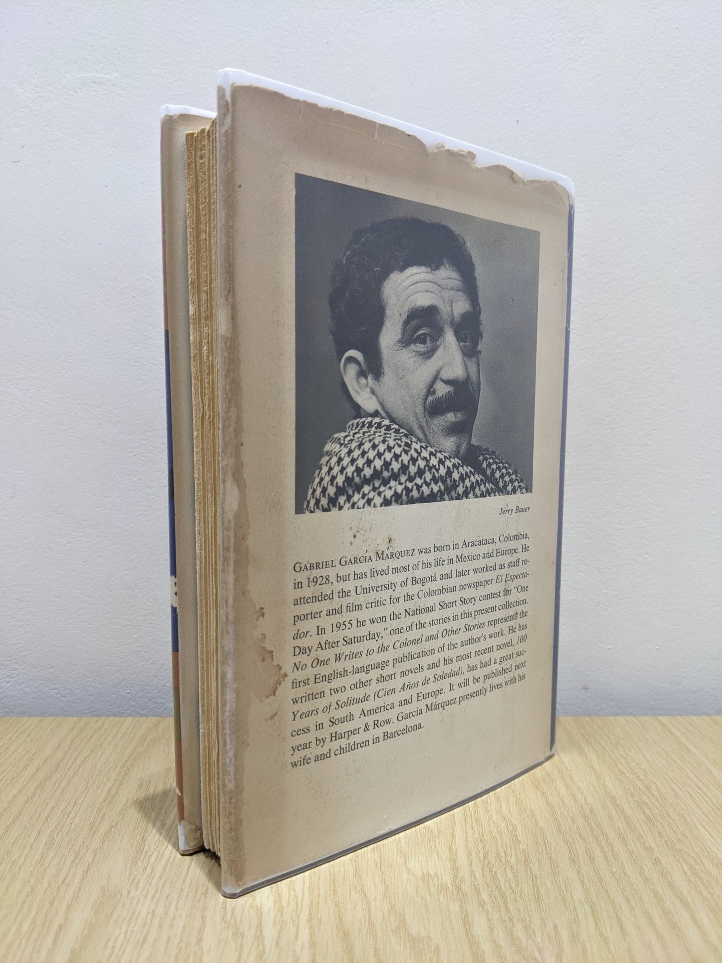 No One Writes to the Colonel and Other Stories by Gabriel Garcia Marquez - Fialta Books