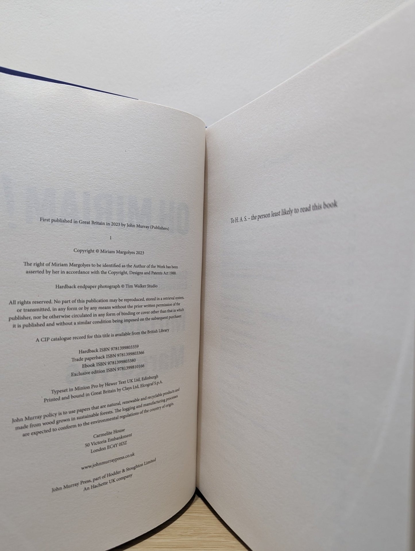 Oh Miriam!: Stories From An Extraordinary Life by Miriam Margolyes (Signed First Edition) - Fialta Books