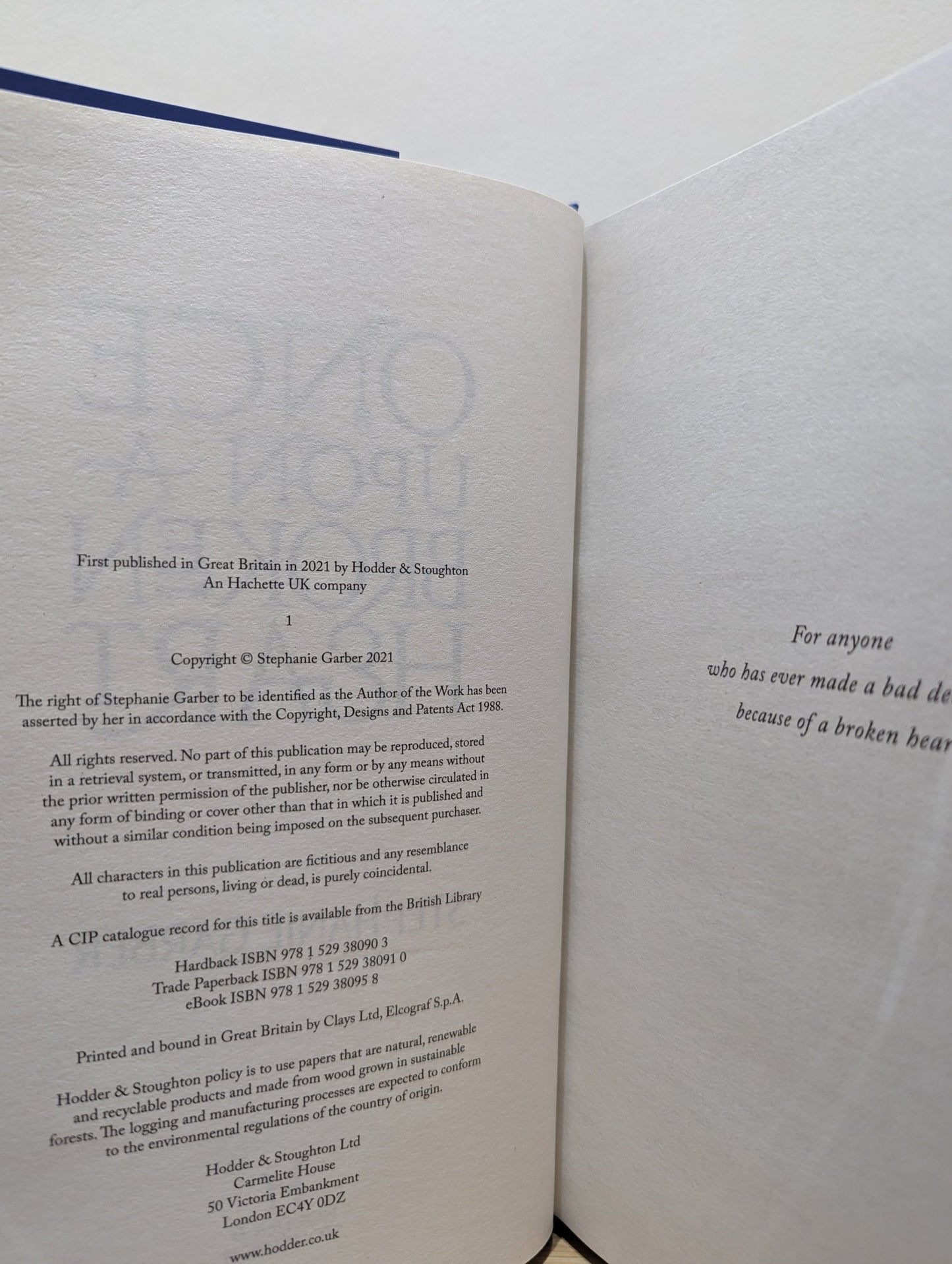 Once Upon A Broken Heart by Stephanie Garber (Hodderscape Vault Edition) - Fialta Books