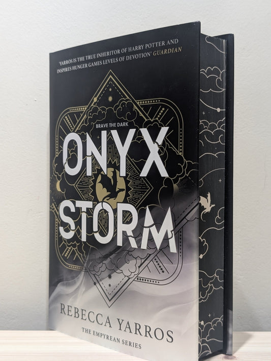 Onyx Storm by Rebecca Yarros (First Edition with sprayed edges imperfect) - Fialta Books