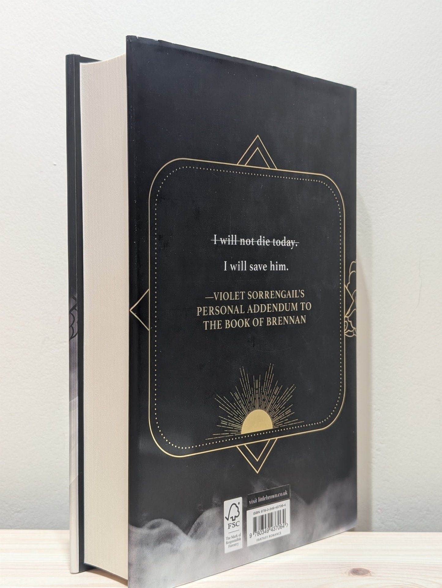 Onyx Storm: The Empyrean 3 by Rebecca Yarros (Signed First Edition imperfect) - Fialta Books