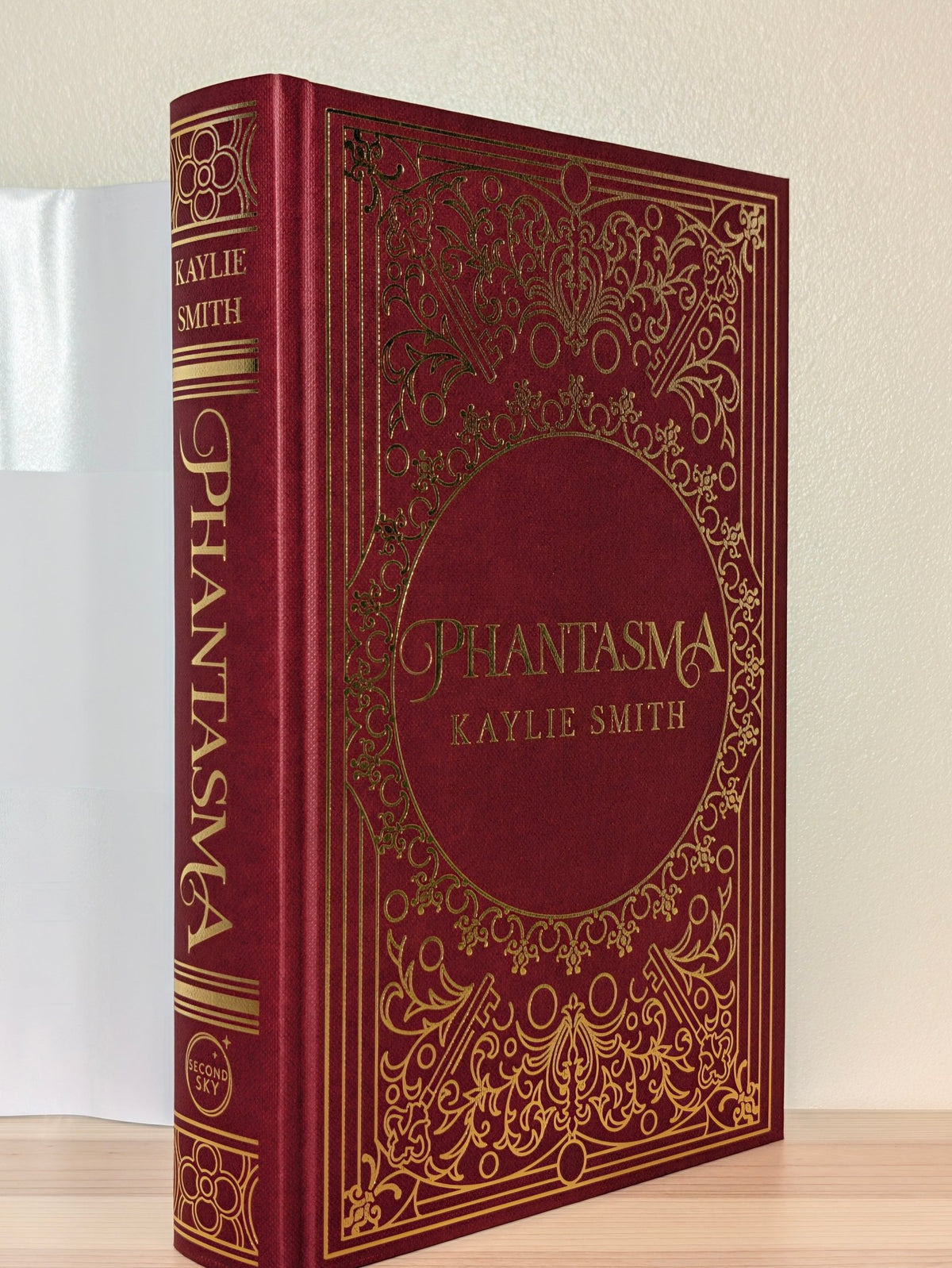 Phantasma by Kaylie Smith (Special Edition with sprayed edges) - Fialta Books