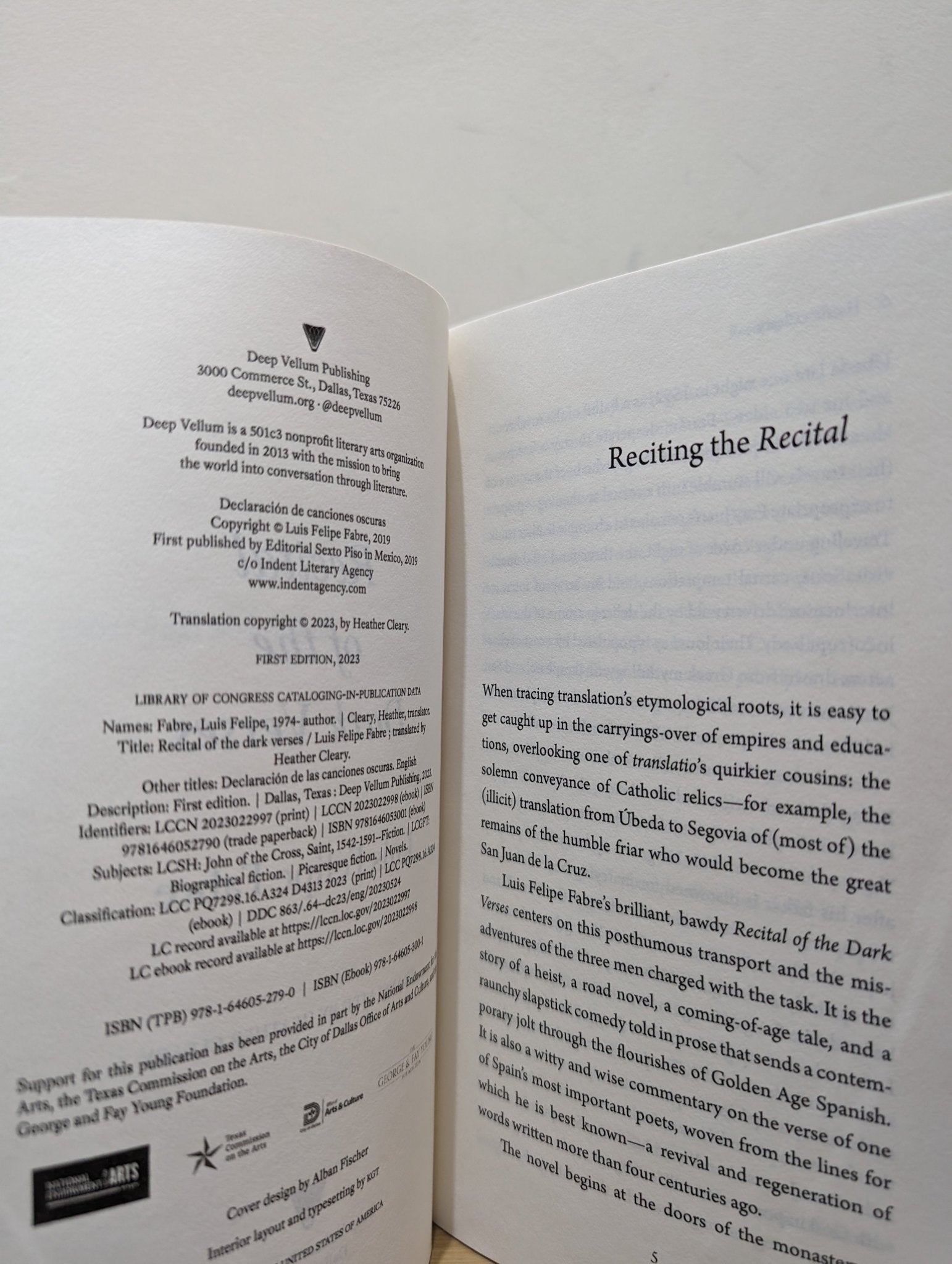 Recital of the Dark Verses by Luis Felipe Fabre (First Edition) - Fialta Books