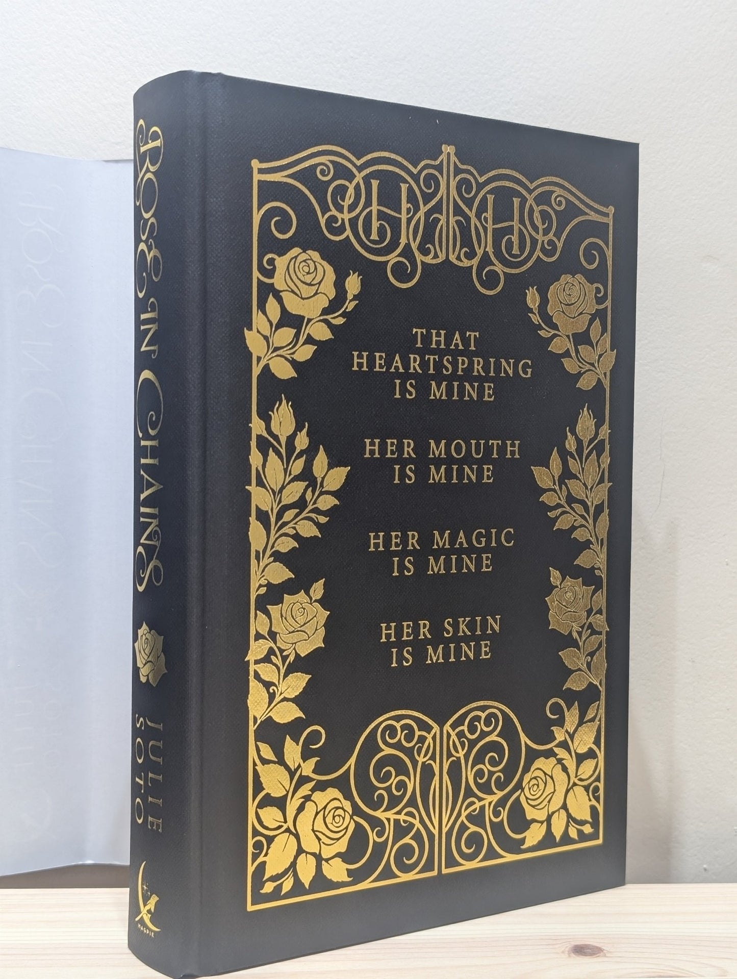 Rose in Chains by Julie Soto (First Edition with sprayed edges) - Fialta Books