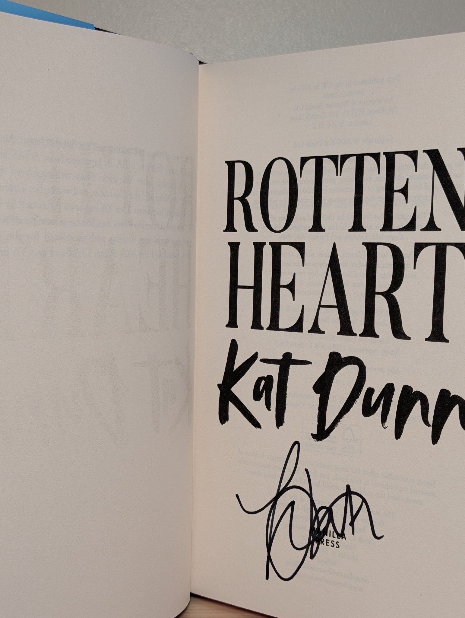 Rottenheart by Kat Dunn (Signed First Edition with foil on board) - Fialta Books