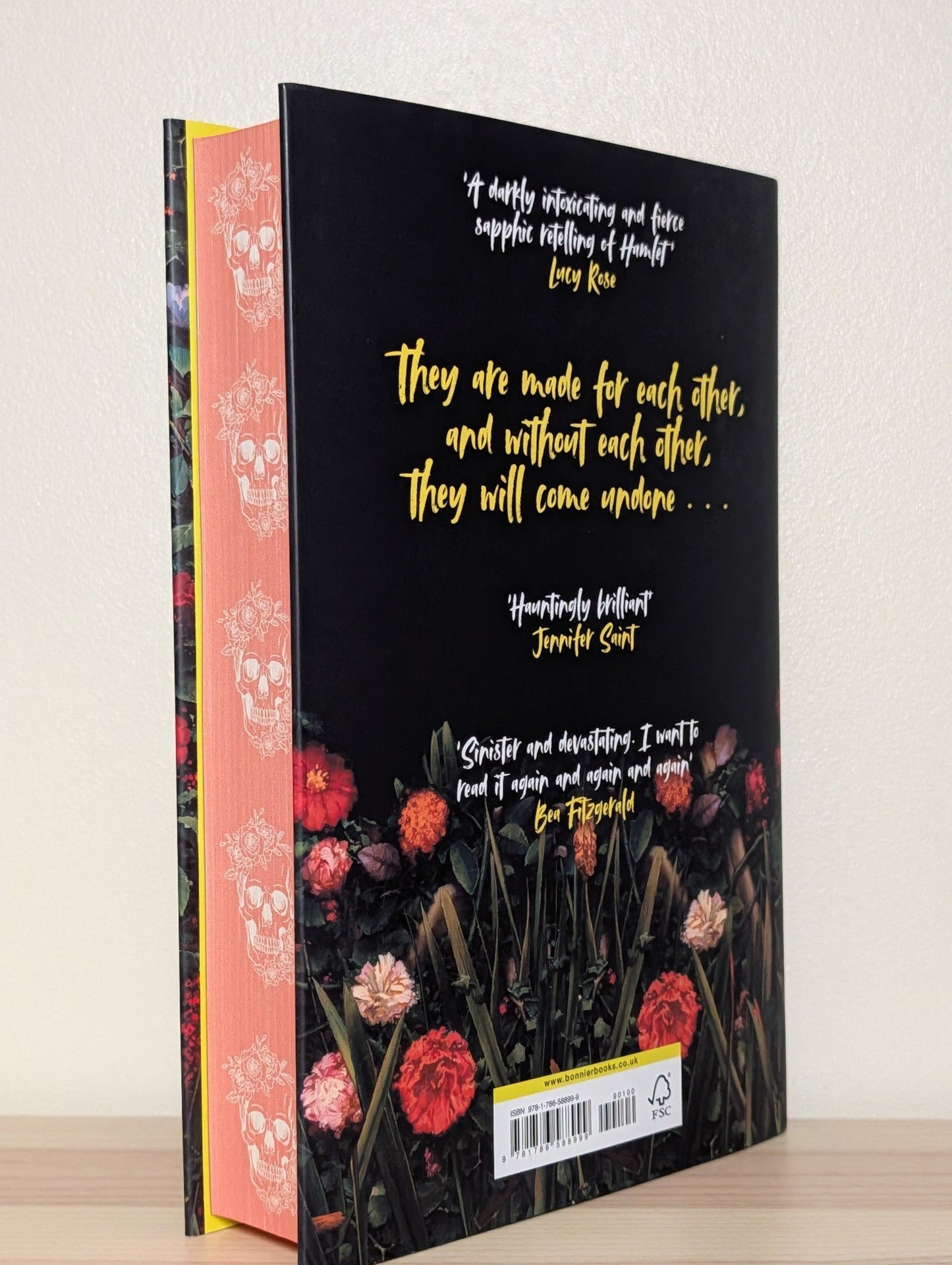Rottenheart by Kat Dunn (Signed First Edition with sprayed edges) - Fialta Books