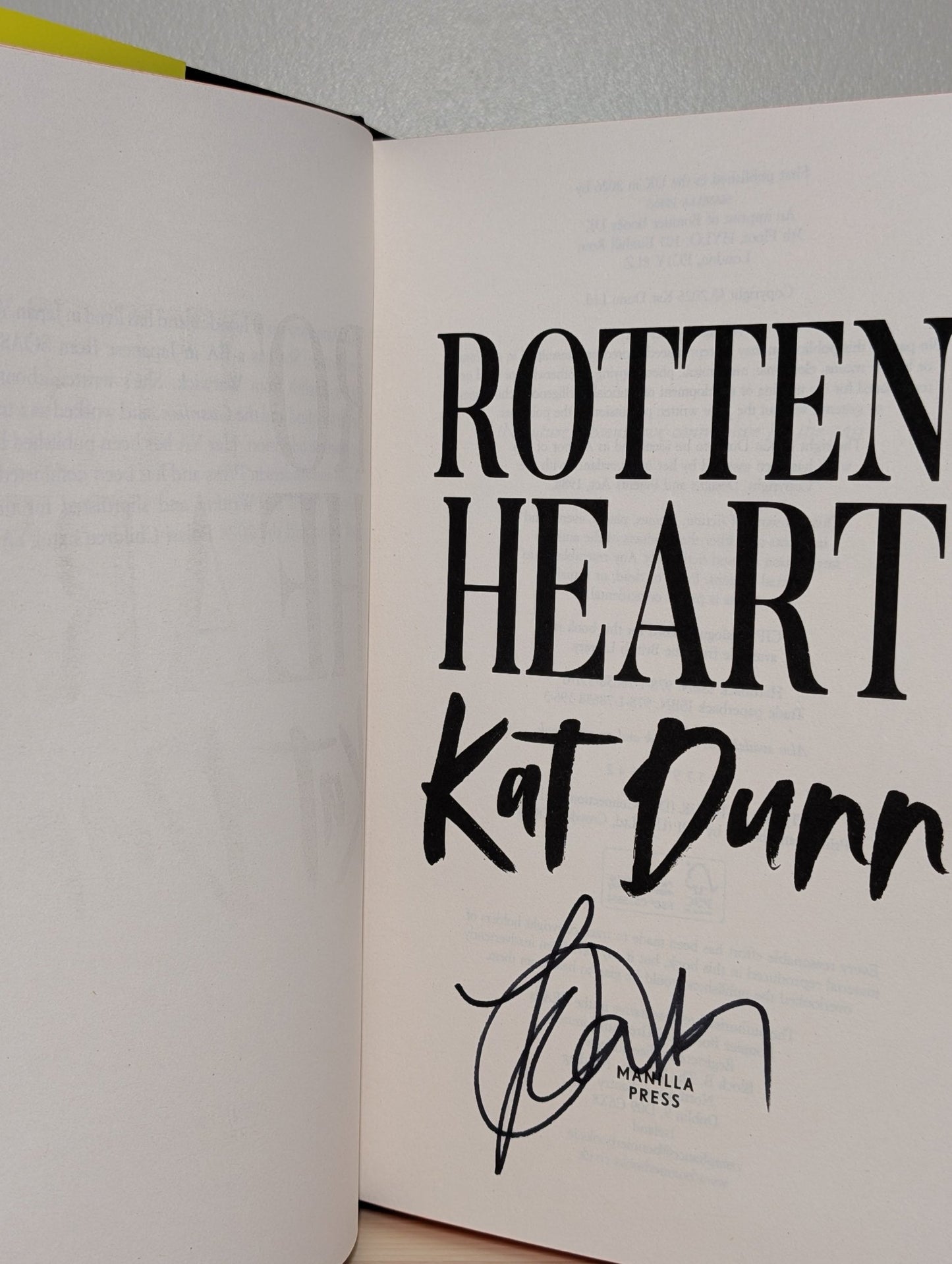 Rottenheart by Kat Dunn (Signed First Edition with sprayed edges) - Fialta Books