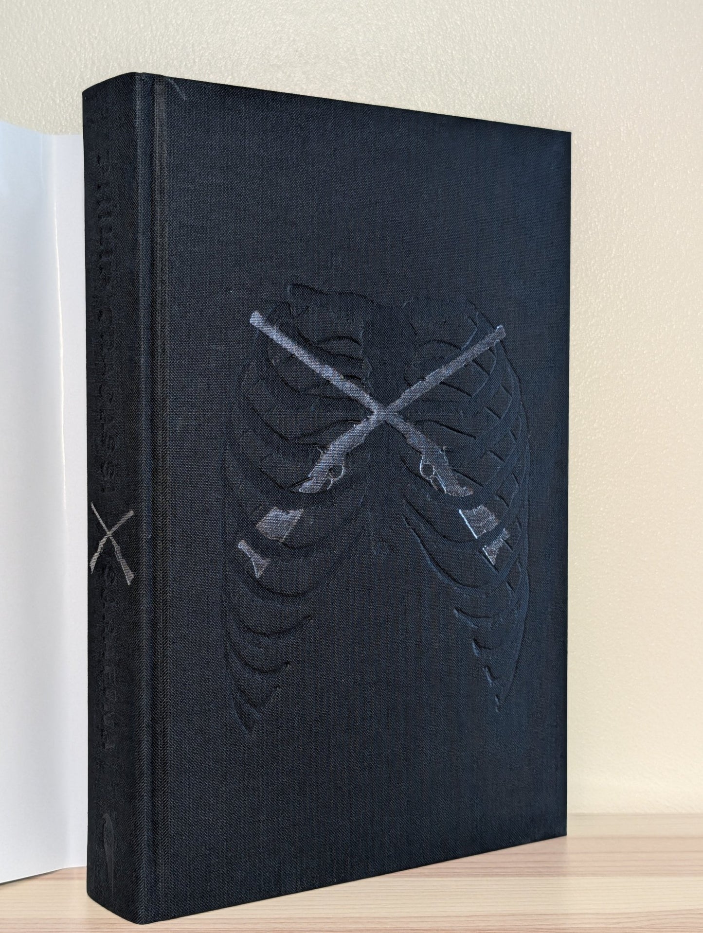 Sarafina by Philip Fracassi (Signed Deluxe Edition with sprayed edges) - Fialta Books