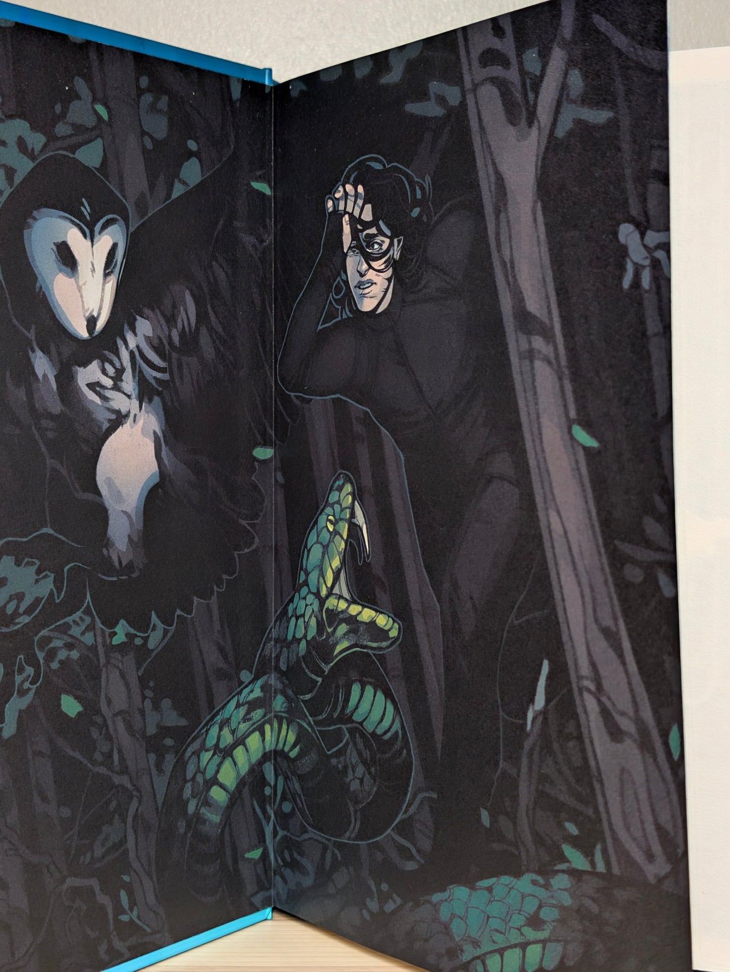 Scion by James Islington (Signed Special Edition with sprayed edges) - Fialta Books